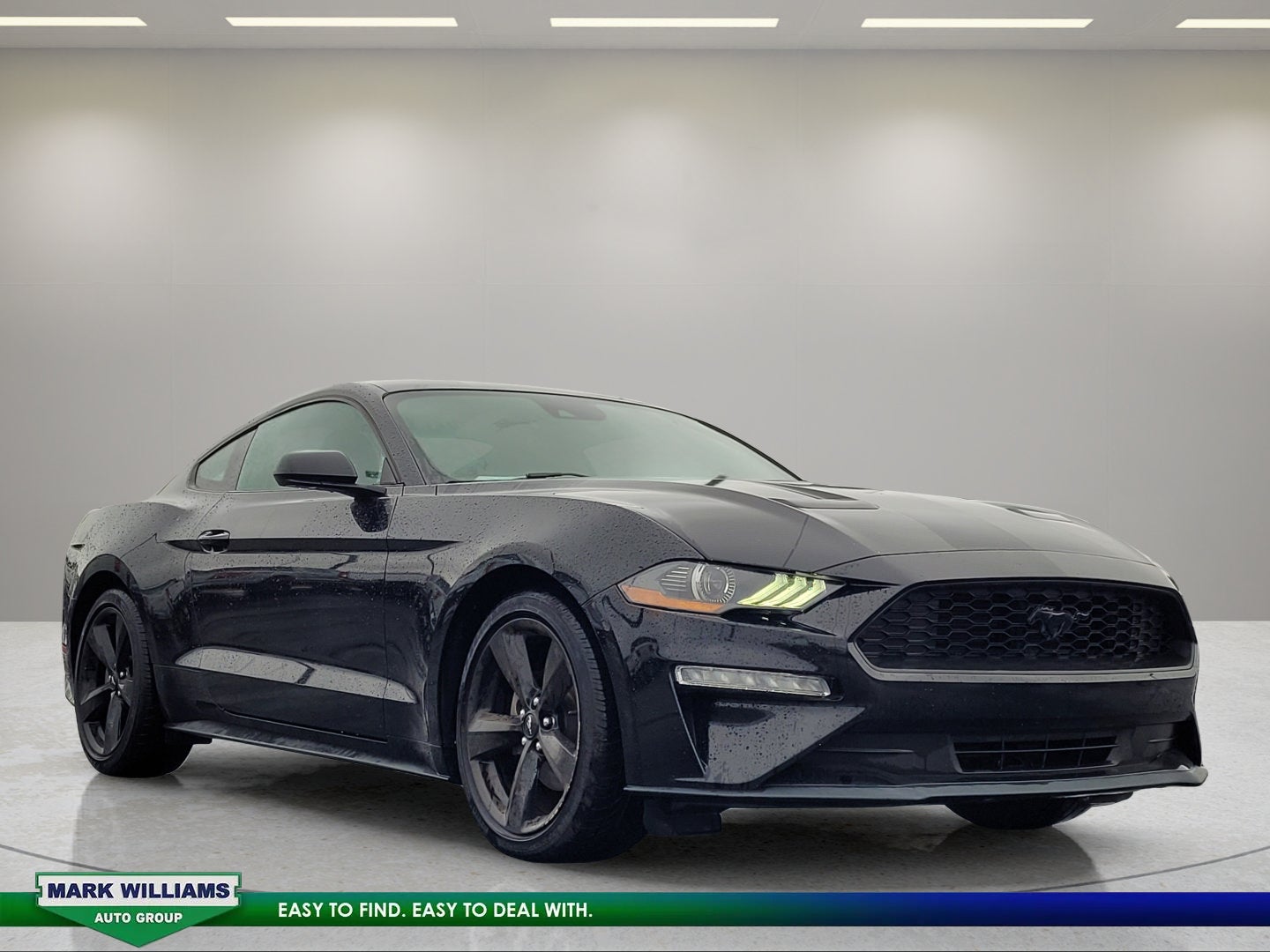 2021 Ford Mustang EcoBoost