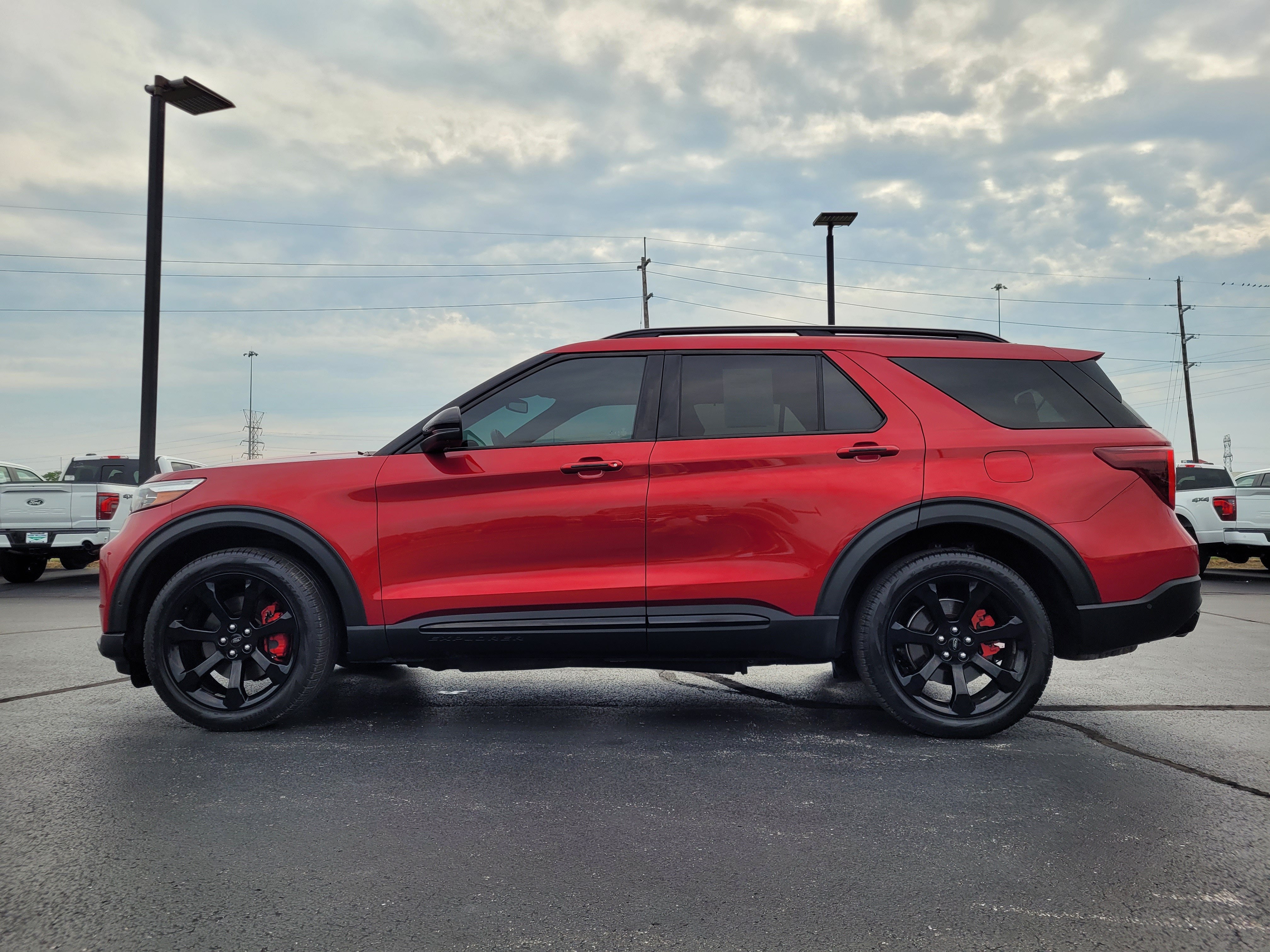 2021 Ford Explorer ST