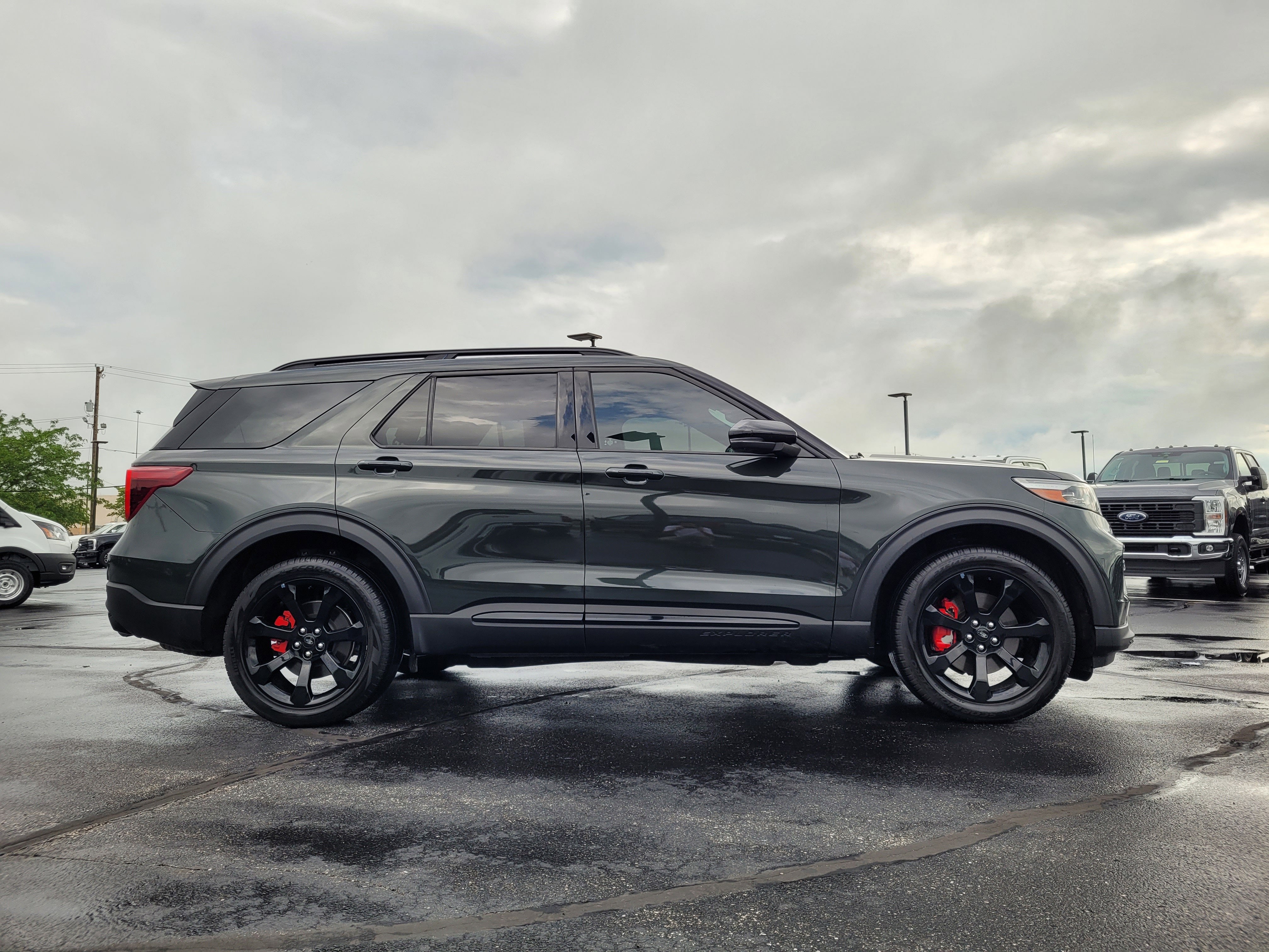 2023 Ford Explorer ST