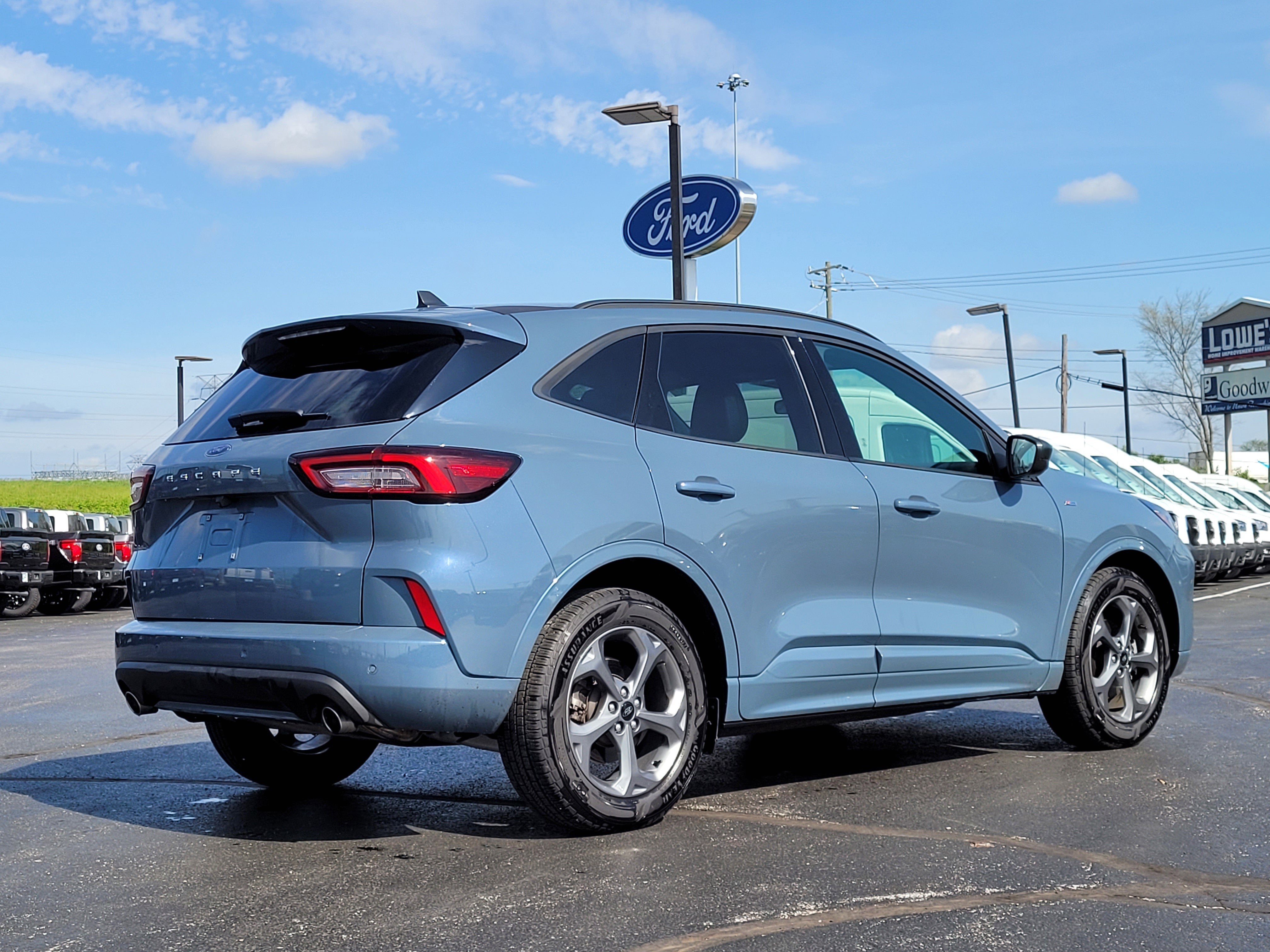 2023 Ford Escape ST-Line
