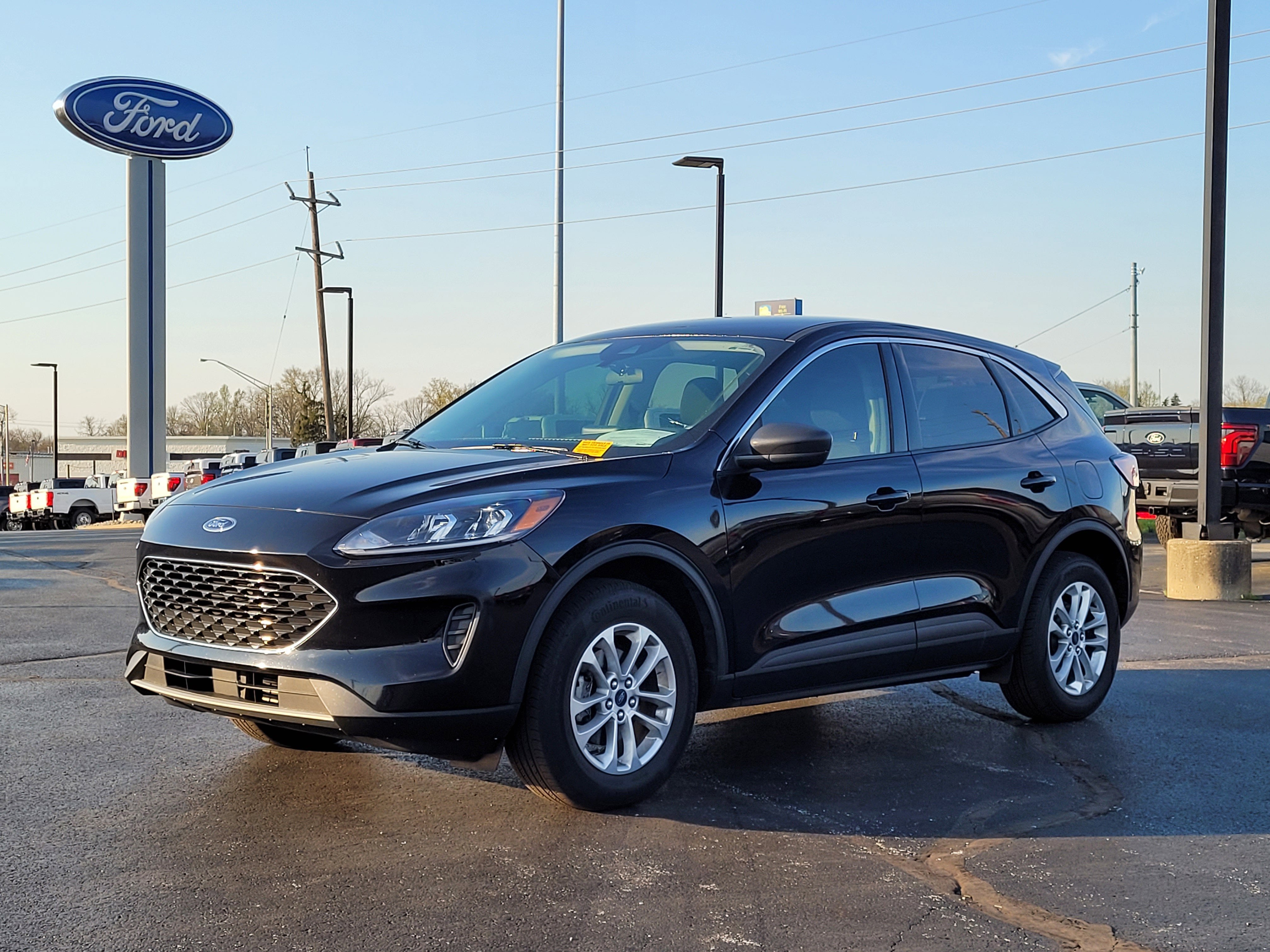 2022 Ford Escape SE