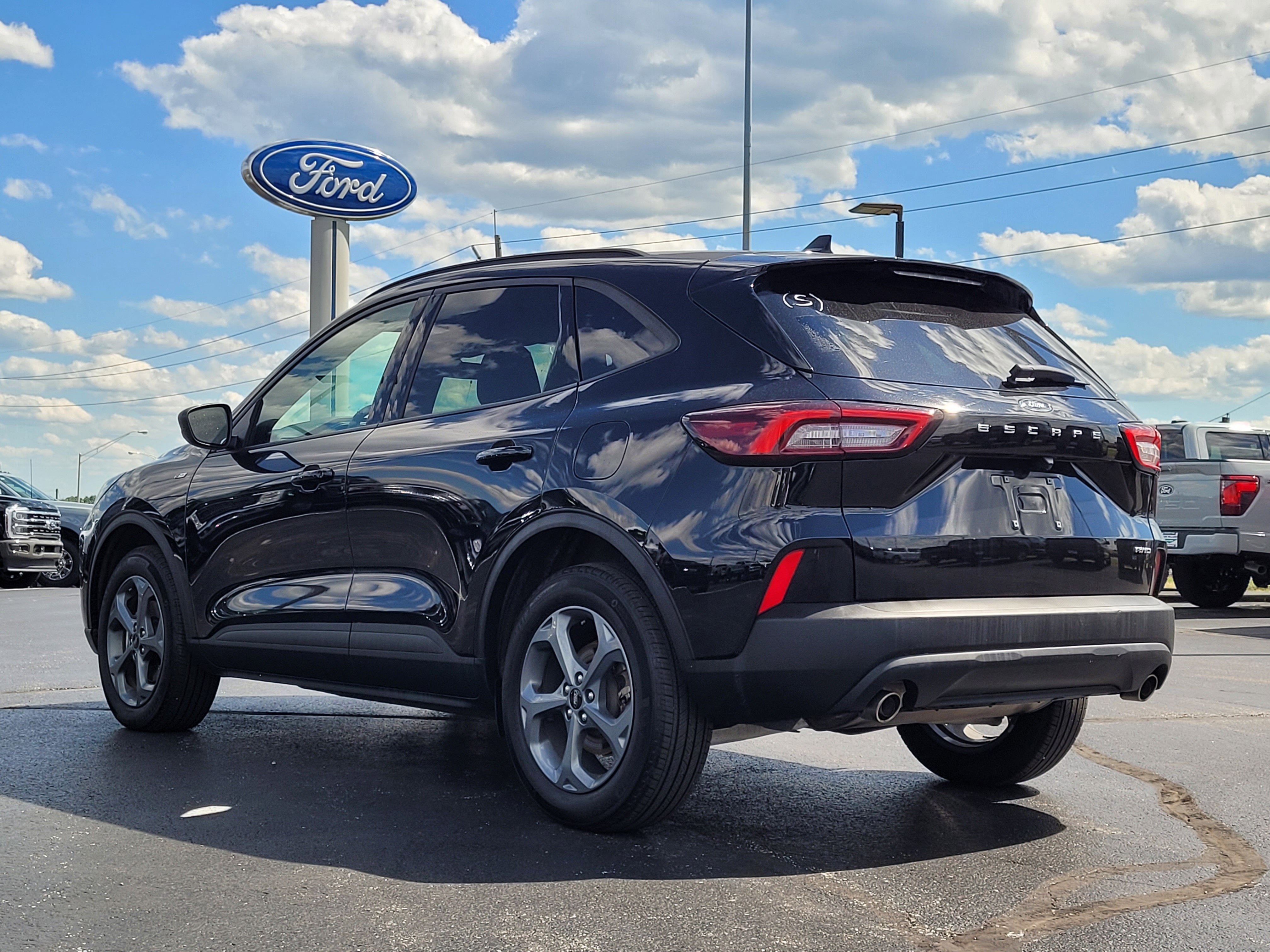 2025 Ford Escape ST-Line