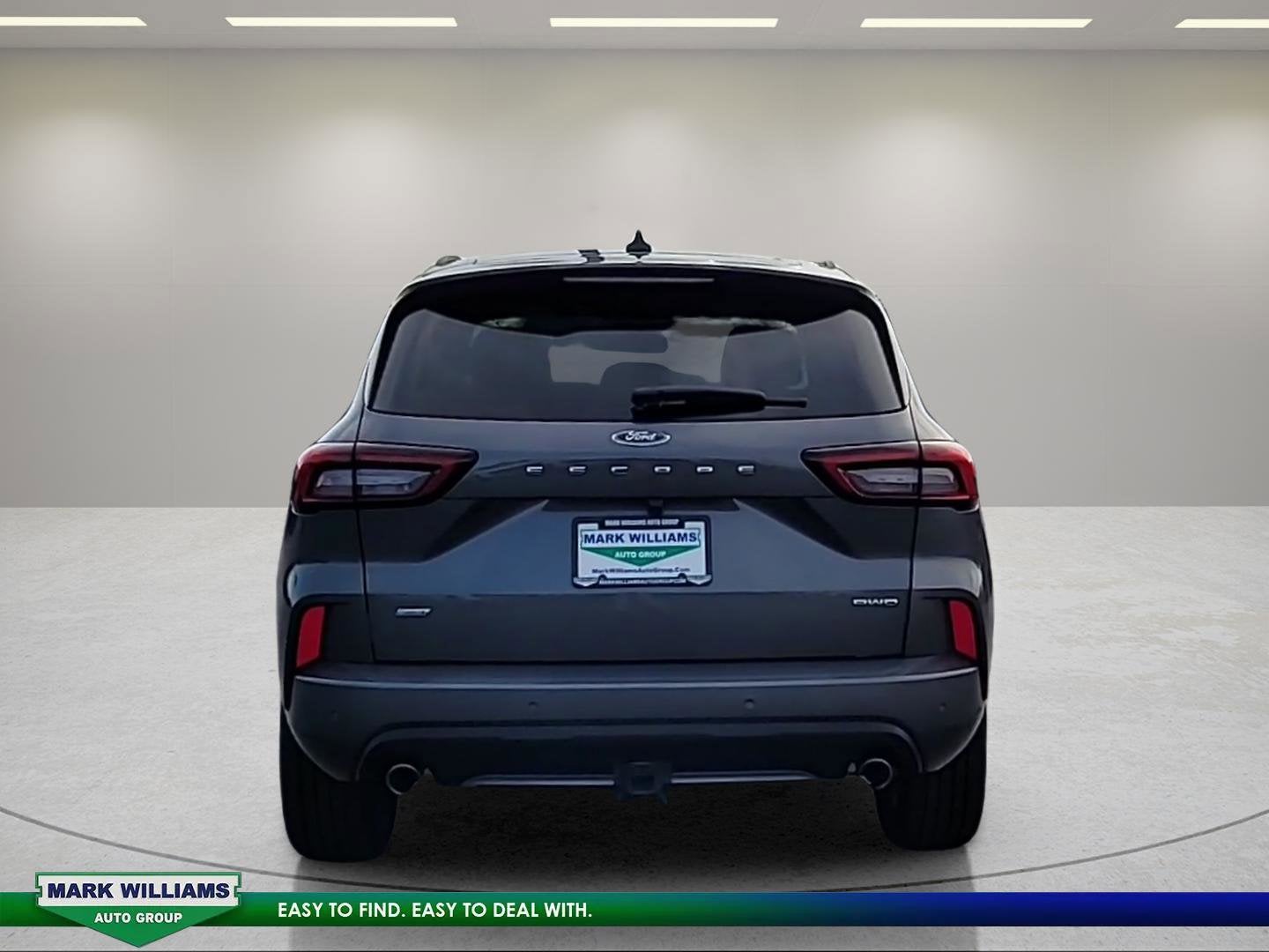 2025 Ford Escape ST-Line Elite