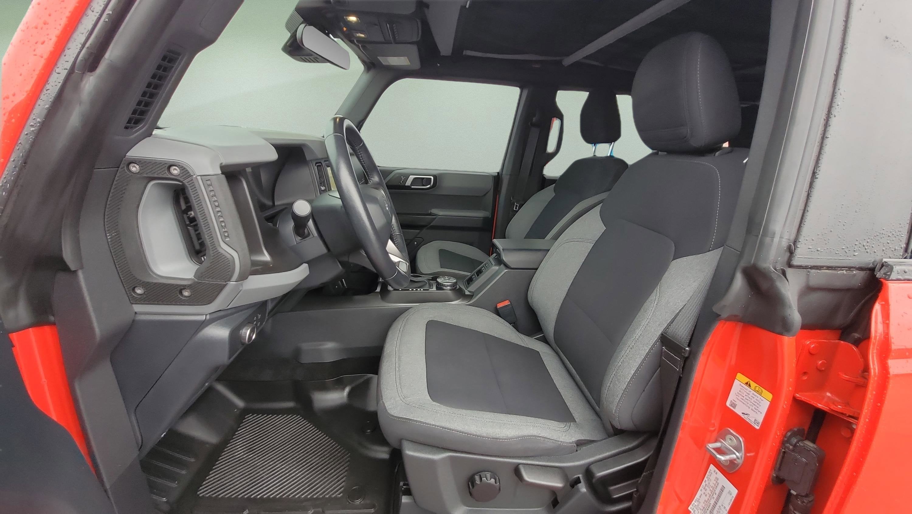 2021 Ford Bronco Base