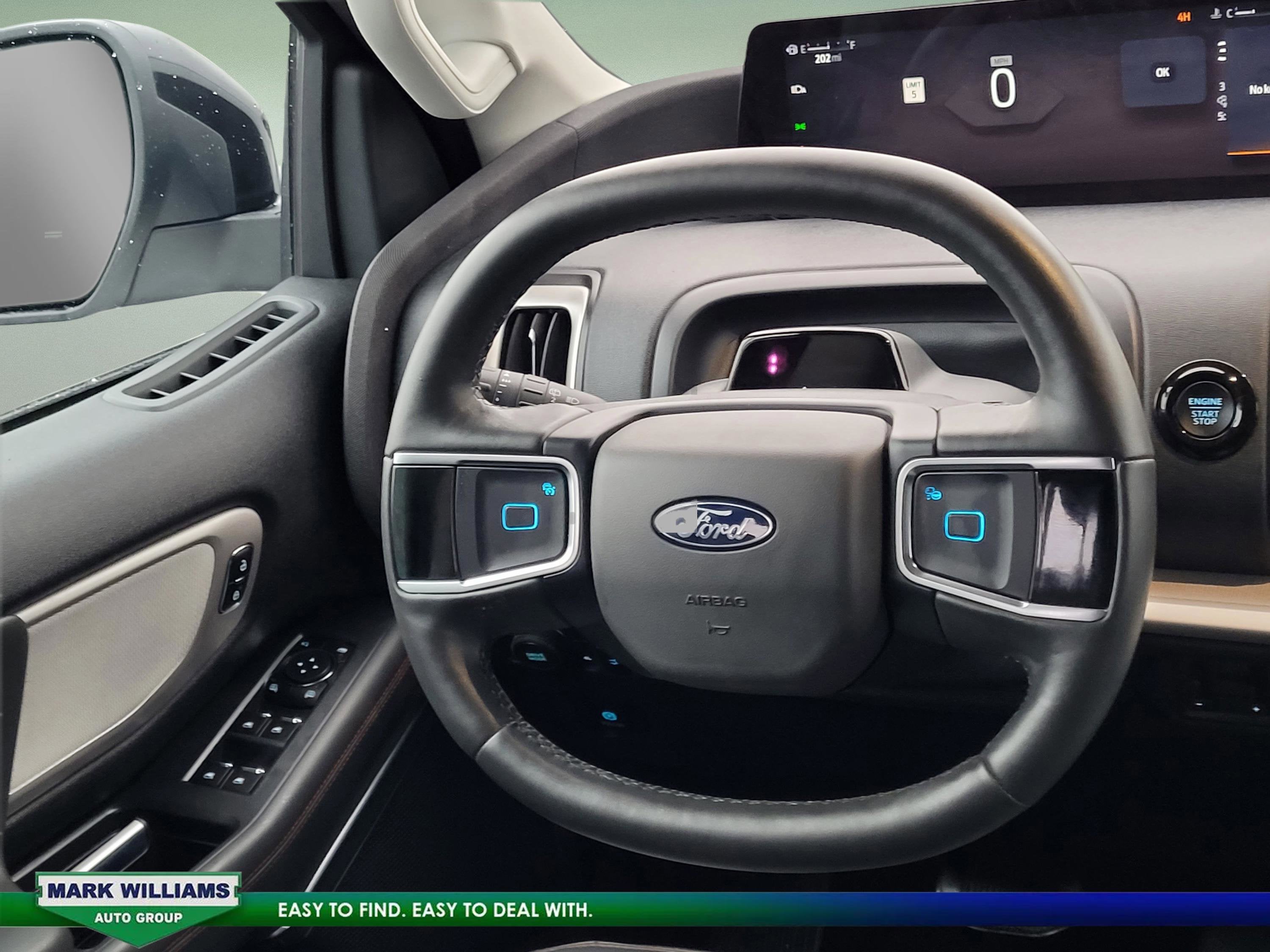 2025 Ford Expedition Active