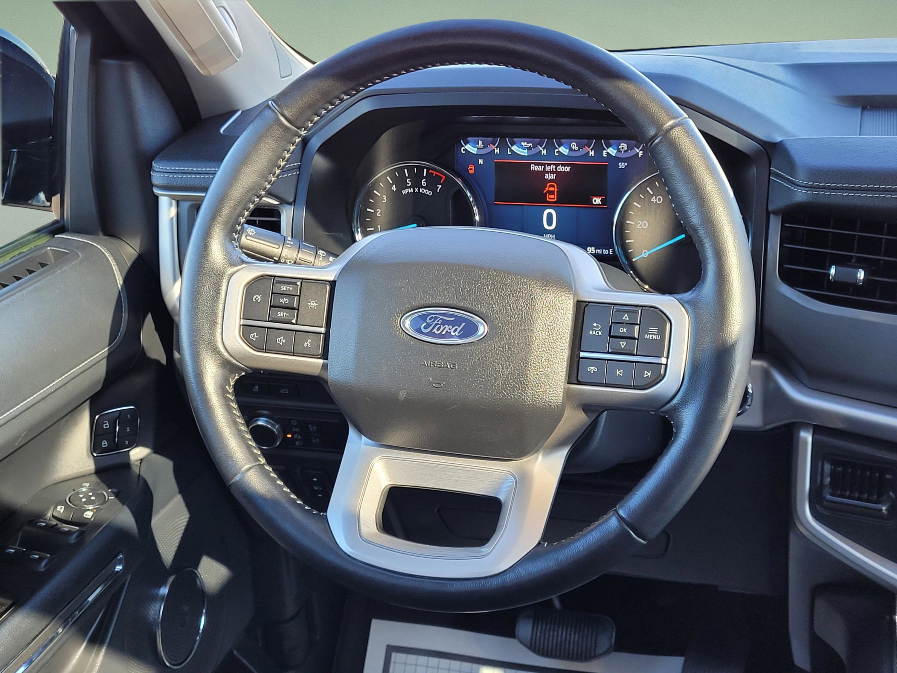 2022 Ford Expedition XLT