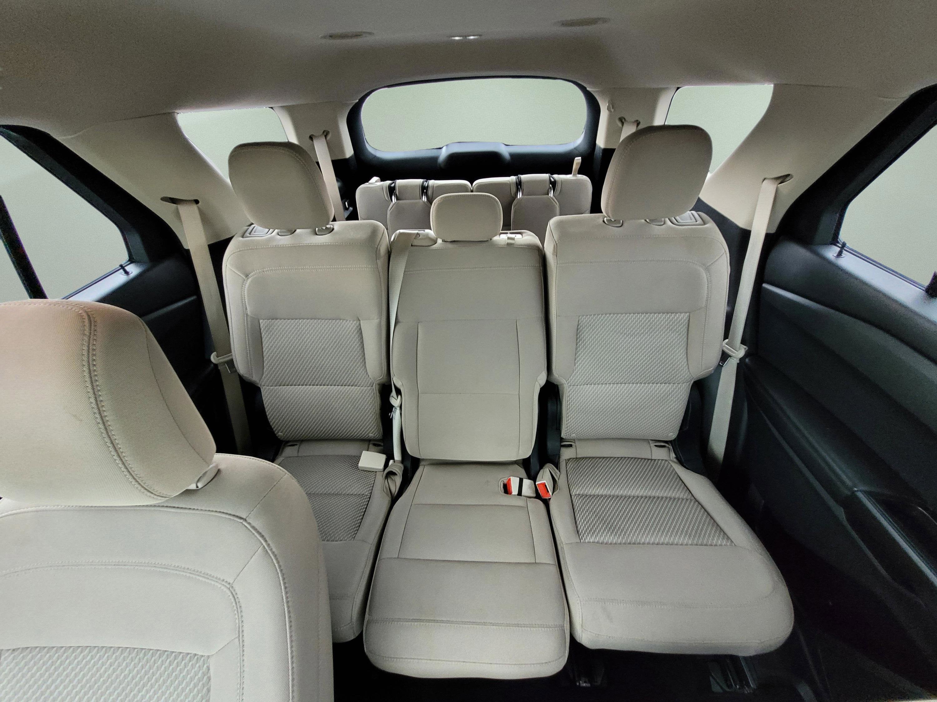 2021 Ford Explorer Base