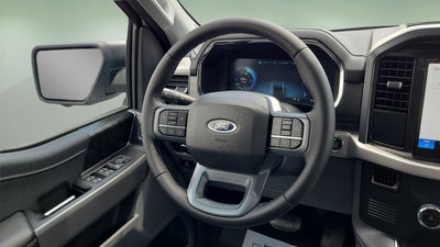 2023 Ford F-150 Lightning XLT