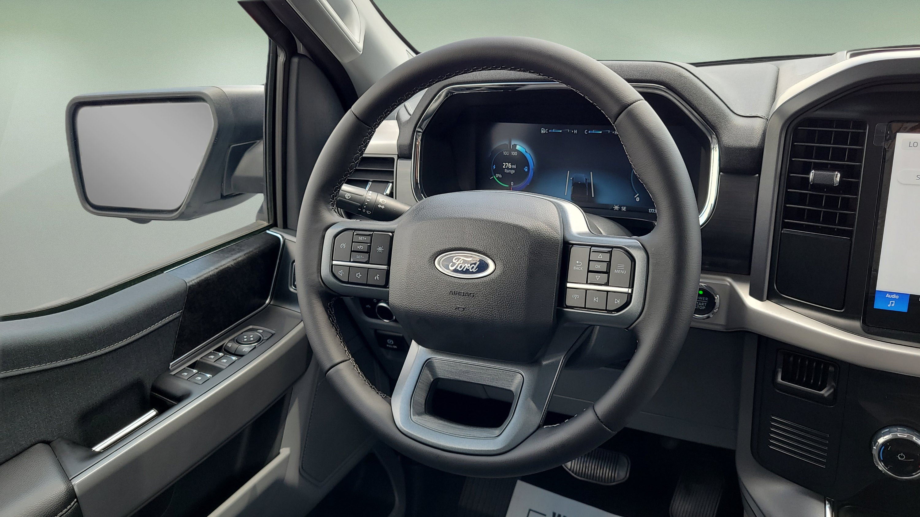 2023 Ford F-150 Lightning XLT