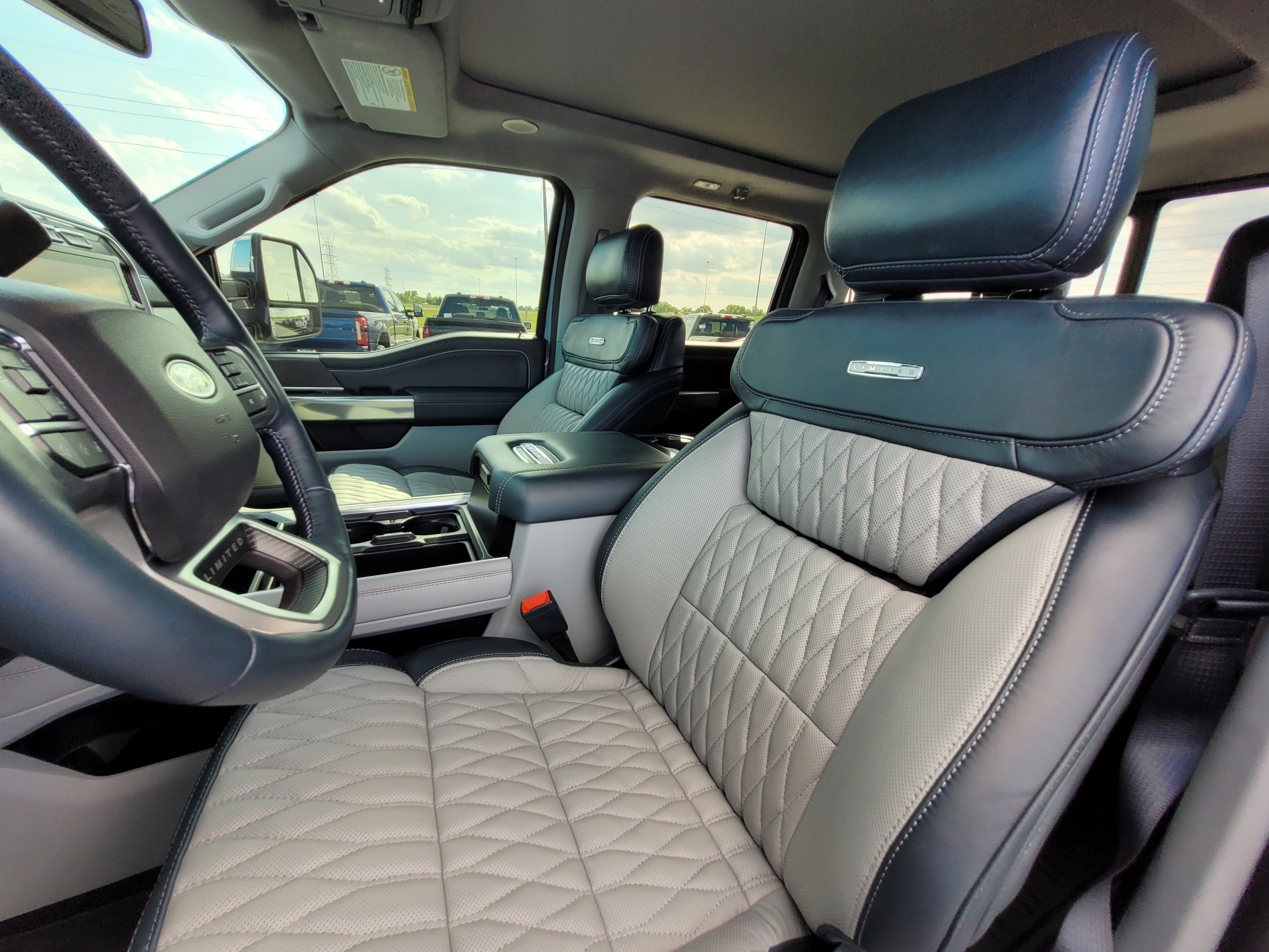 2024 Ford F-250SD Limited