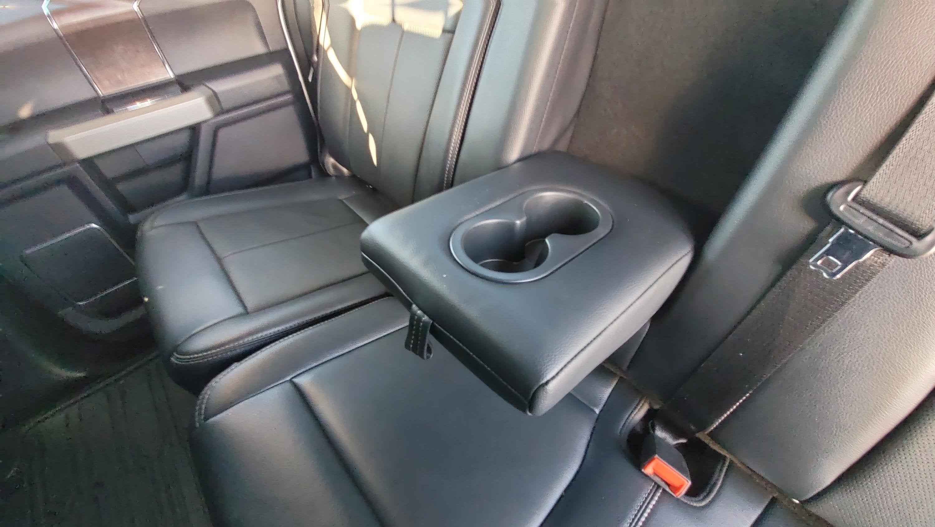 2022 Ford F-350SD Lariat DRW