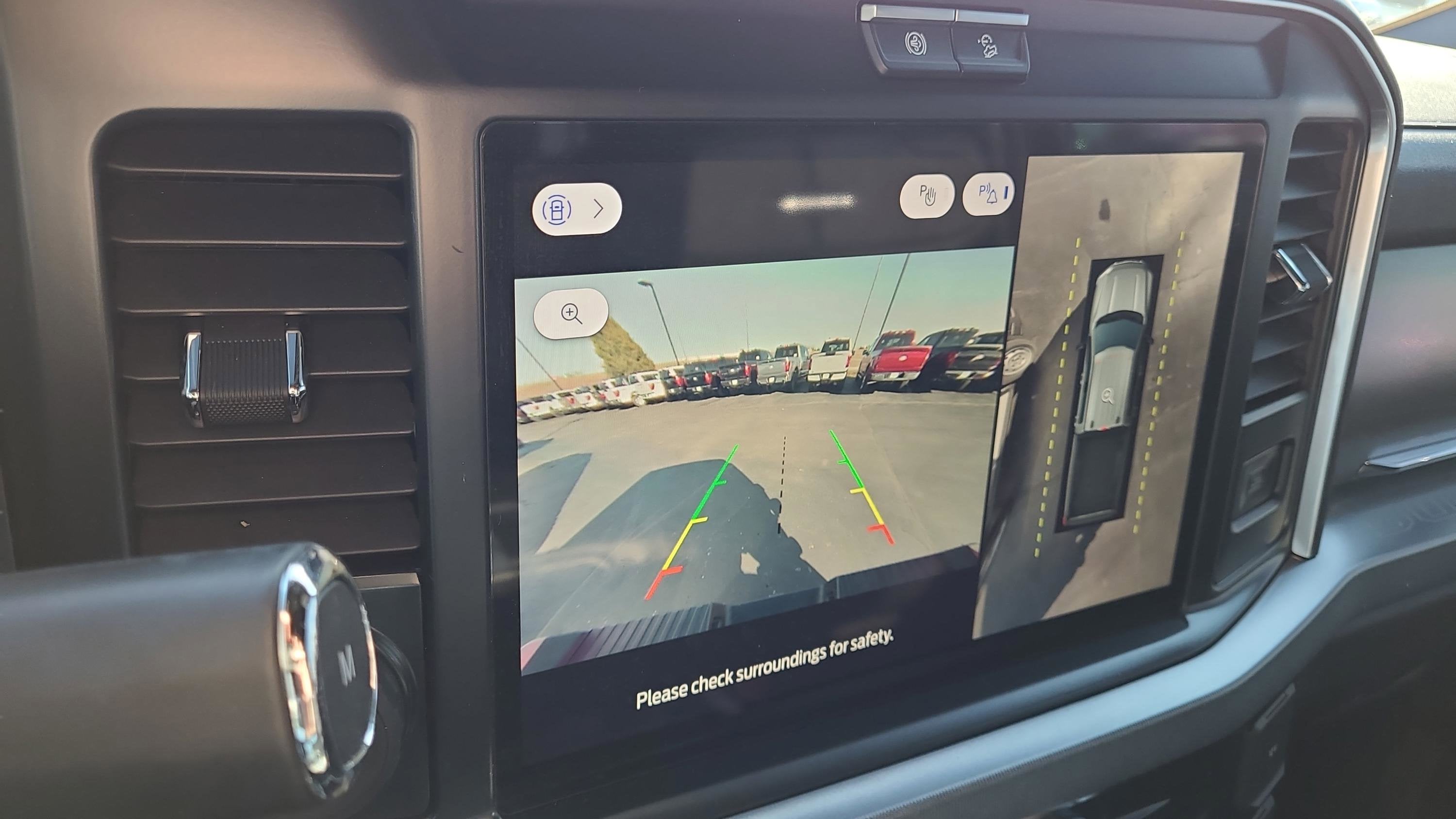 2025 Ford F-450SD Platinum DRW