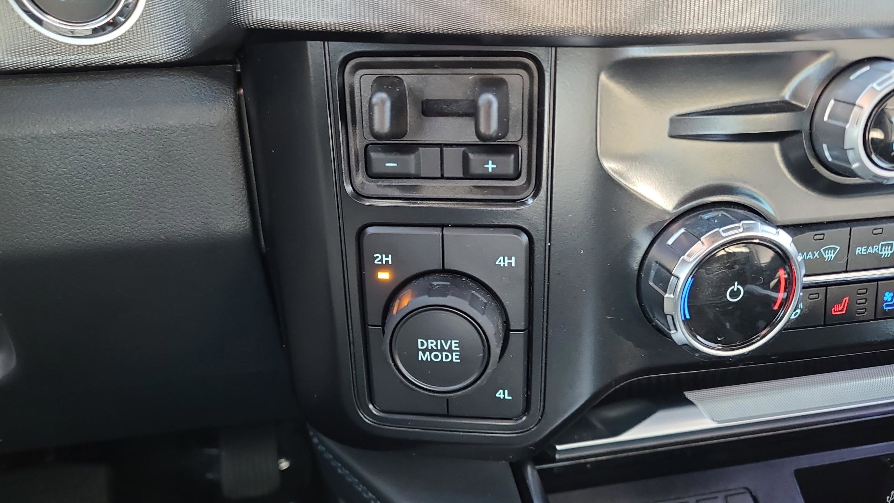 2025 Ford F-450SD Platinum DRW