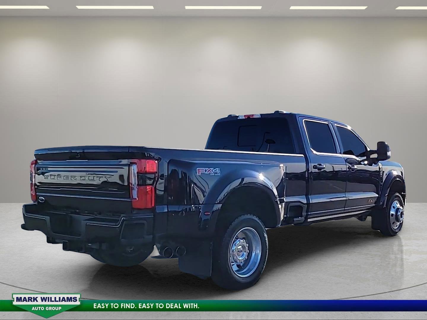 2025 Ford F-450SD Platinum DRW