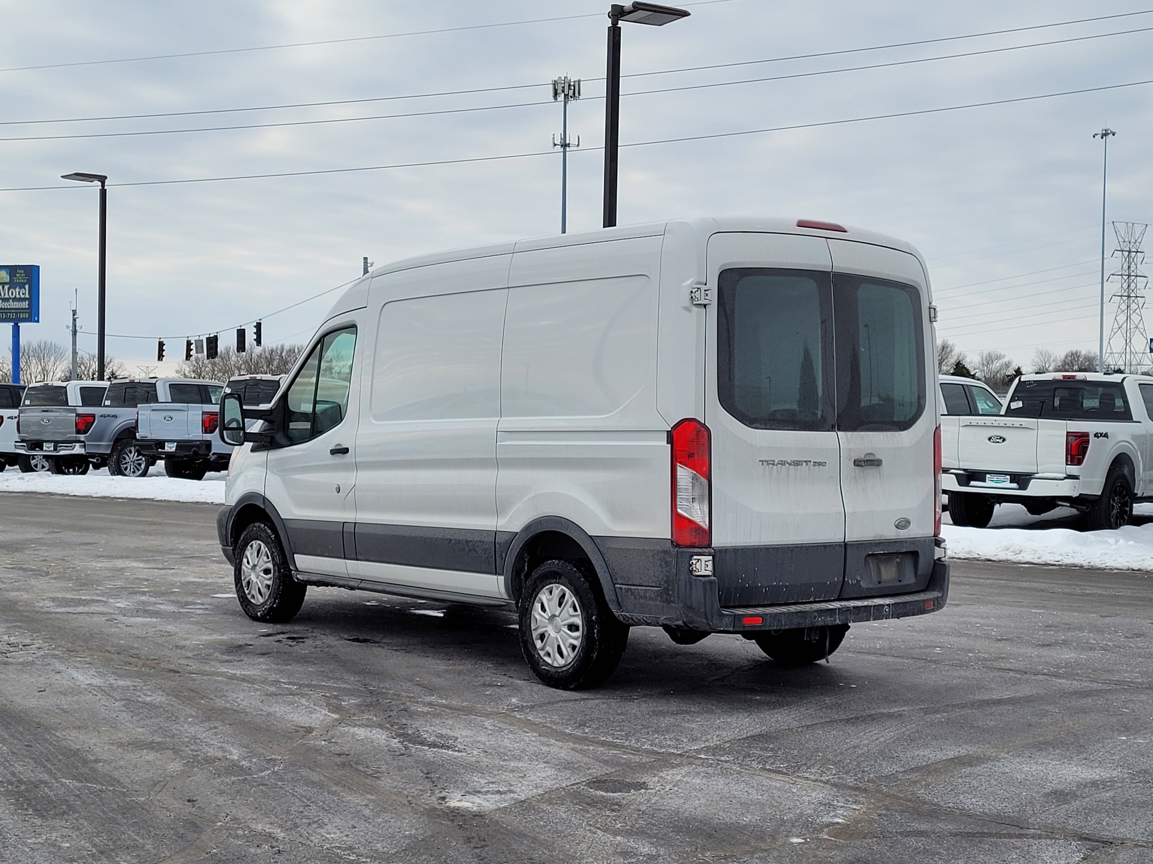 2015 Ford Transit-250 Base