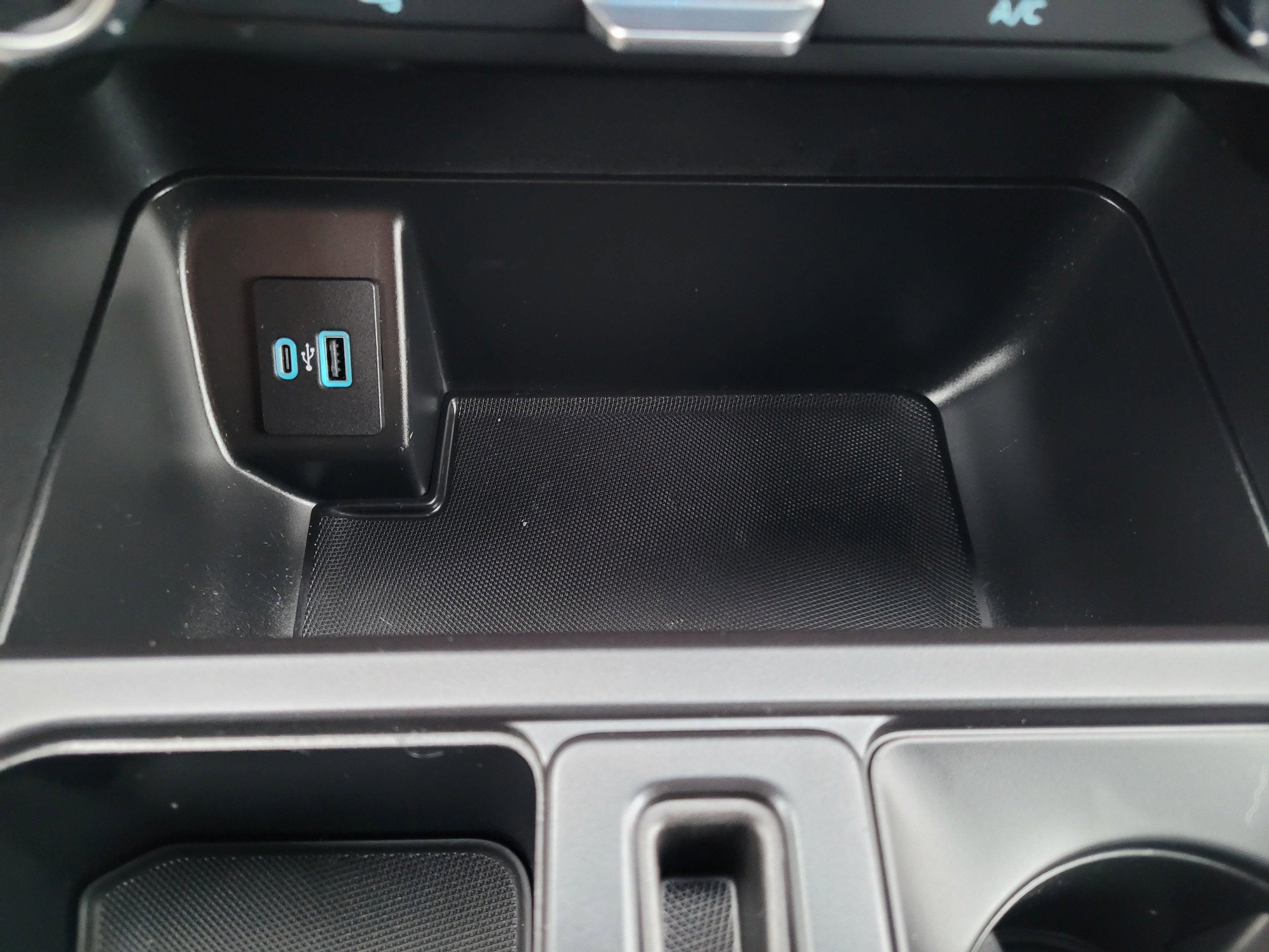 2022 Ford F-150 Lightning Pro