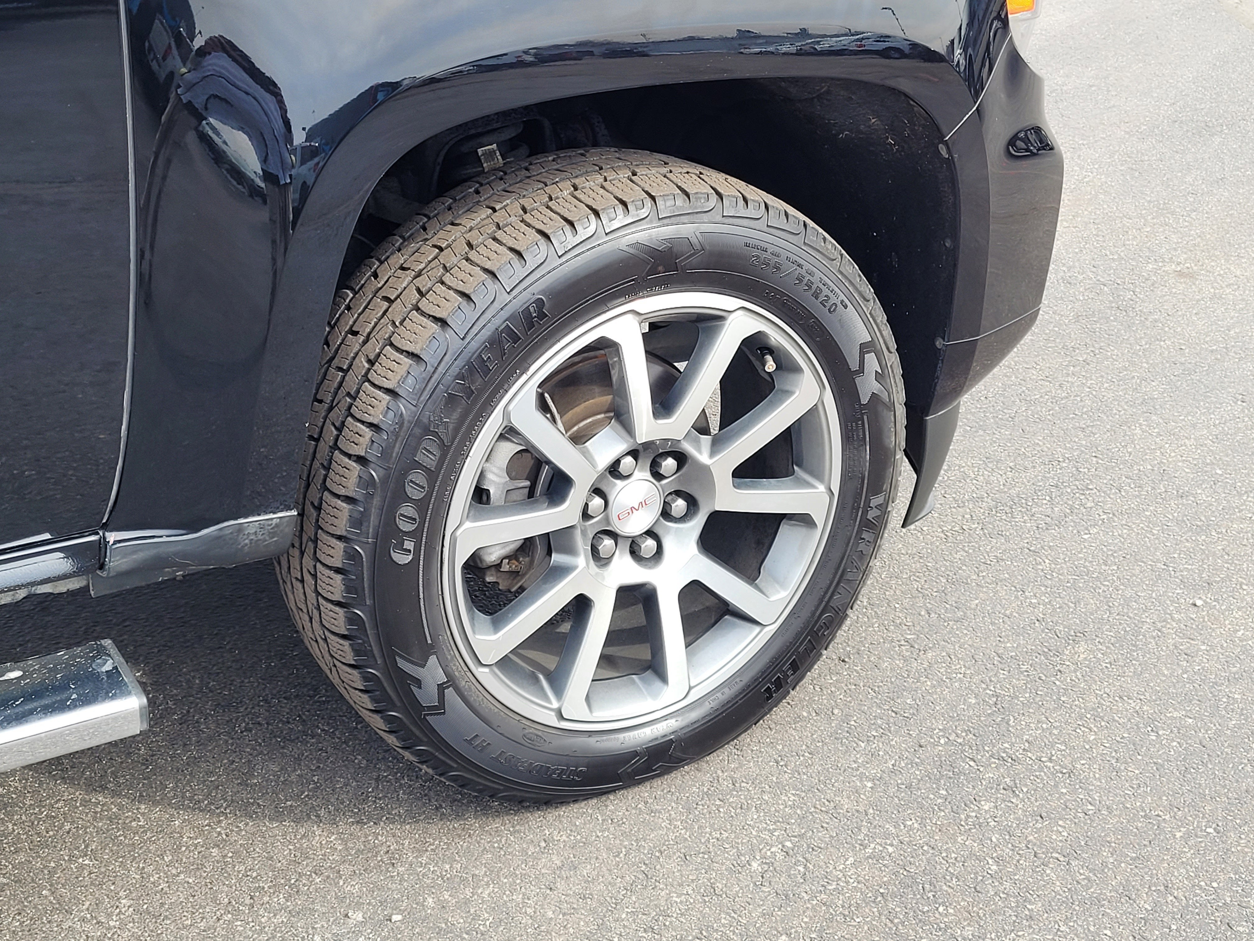 2021 GMC Canyon Denali