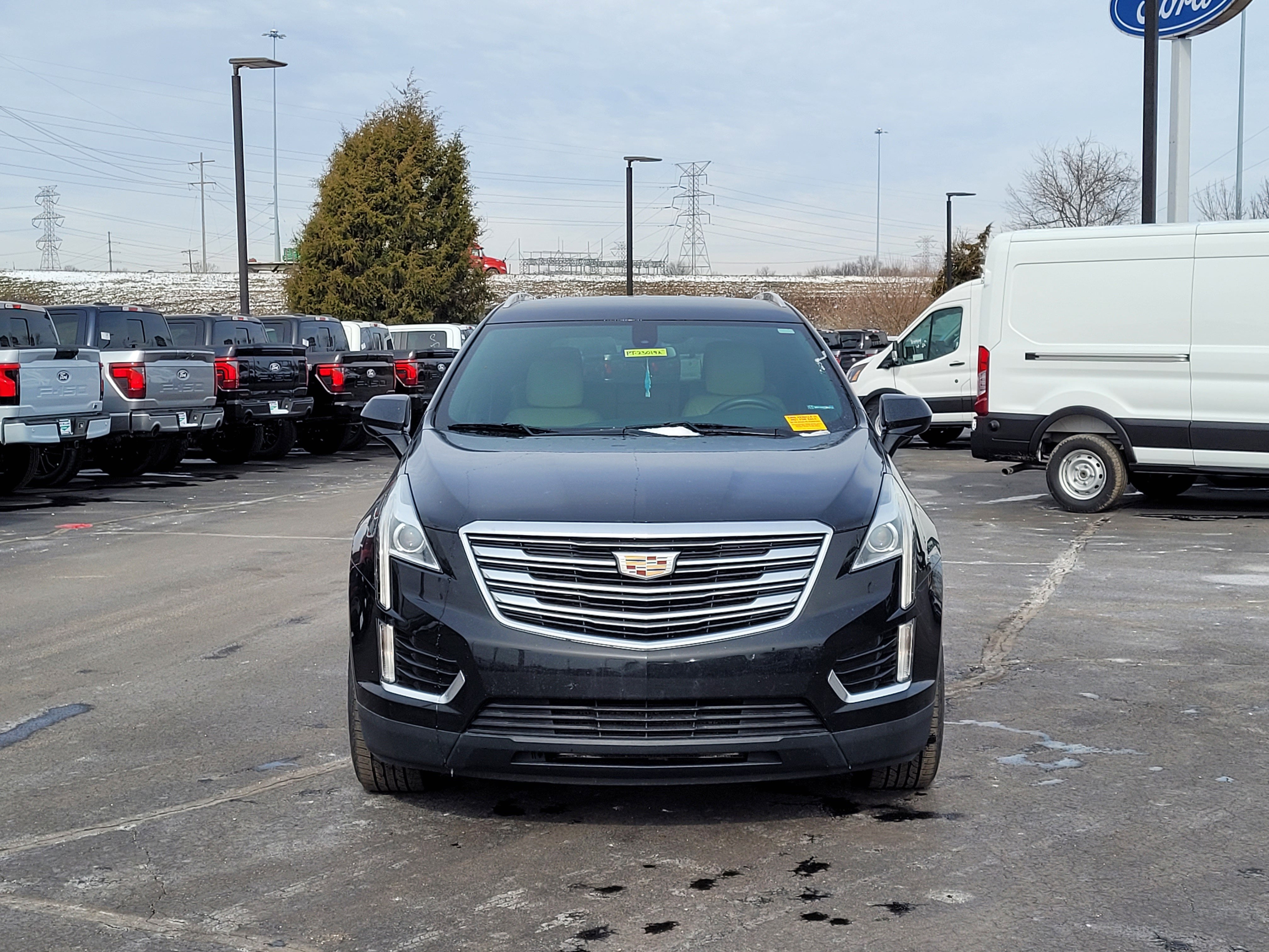 2017 Cadillac XT5 Base