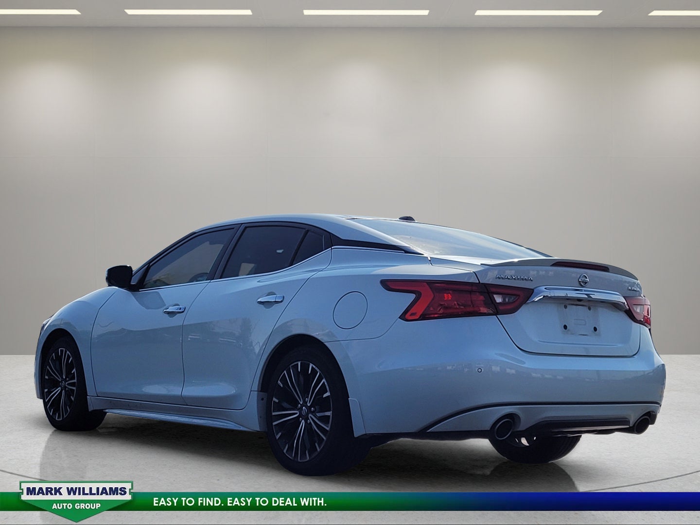 2017 Nissan Maxima Platinum