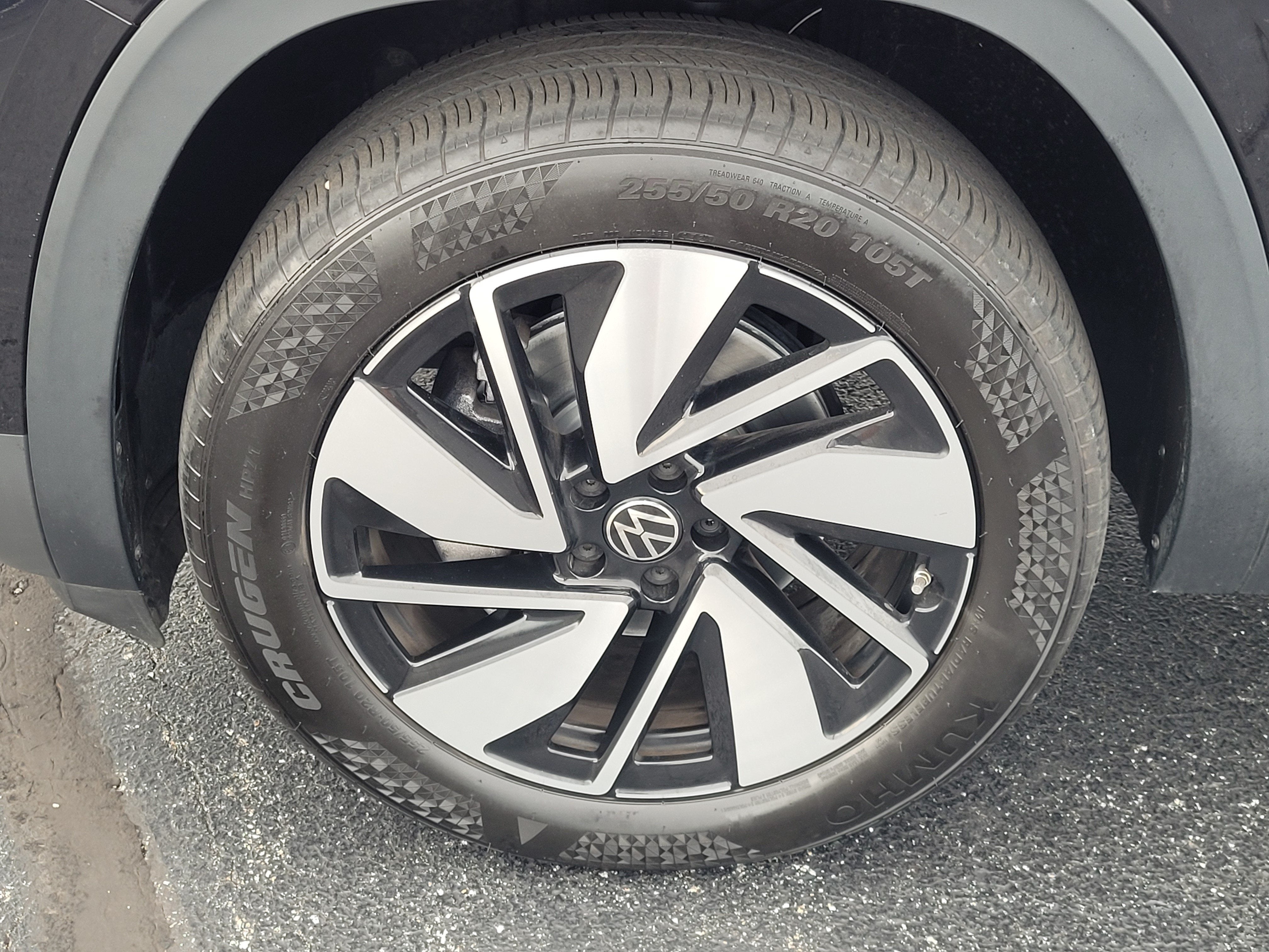 2024 Volkswagen Atlas 2.0T SEL