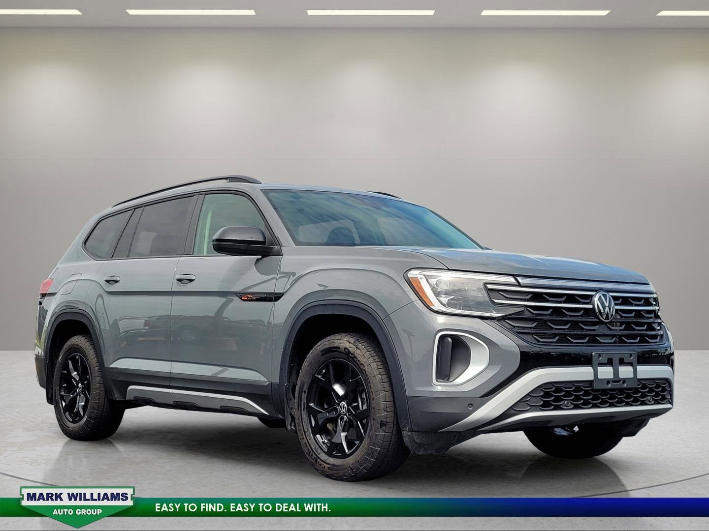 2024 Volkswagen Atlas 2.0T Peak Edition SE w/Technology