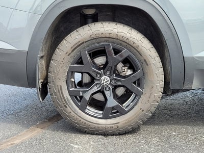 2024 Volkswagen Atlas 2.0T Peak Edition SE w/Technology