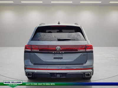 2024 Volkswagen Atlas 2.0T Peak Edition SE w/Technology