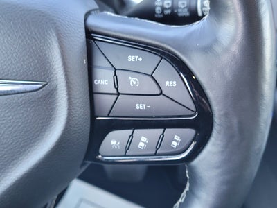 2021 Chrysler Pacifica Touring