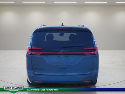 2021 Chrysler Pacifica Touring