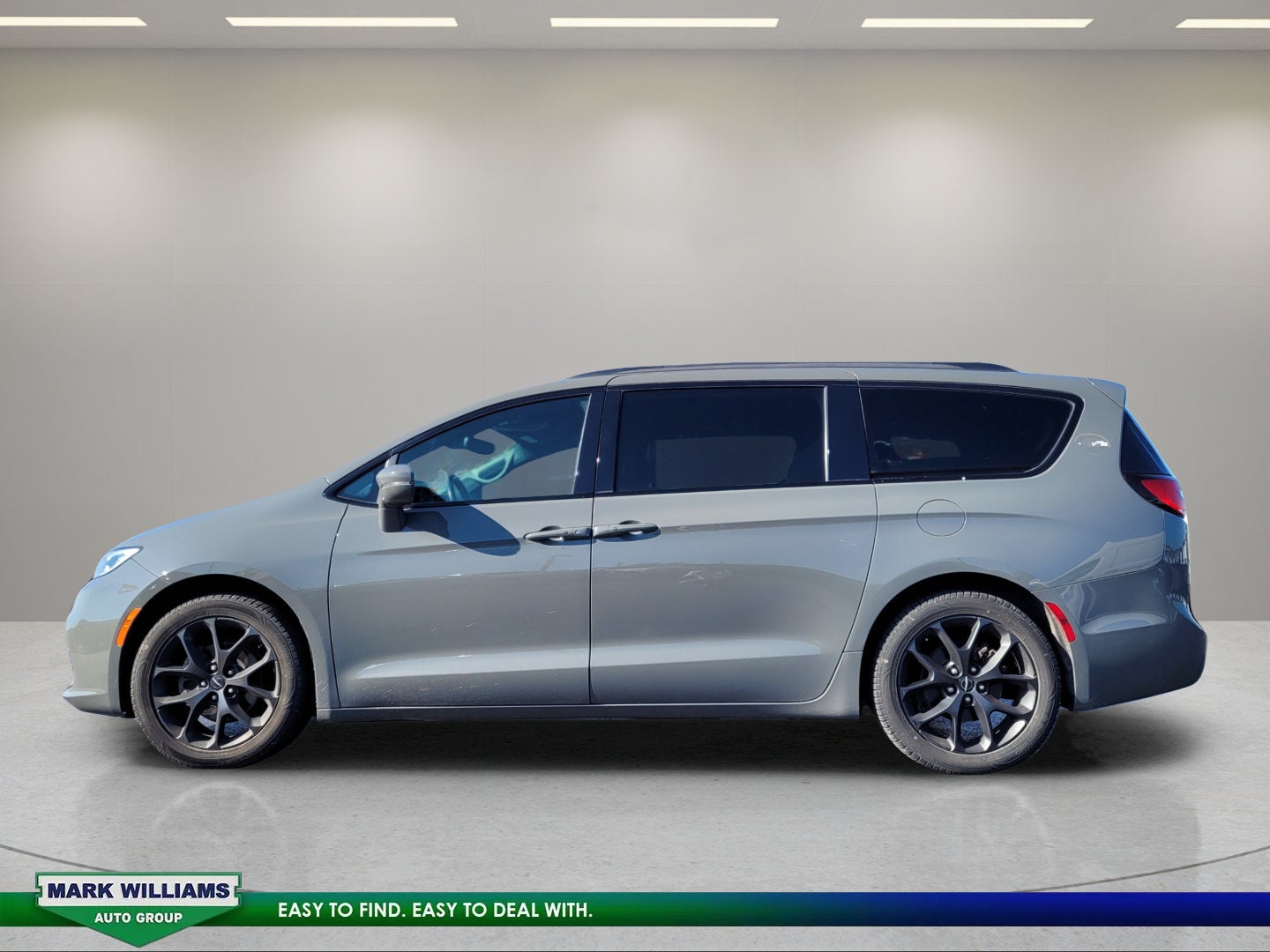 2021 Chrysler Pacifica Touring