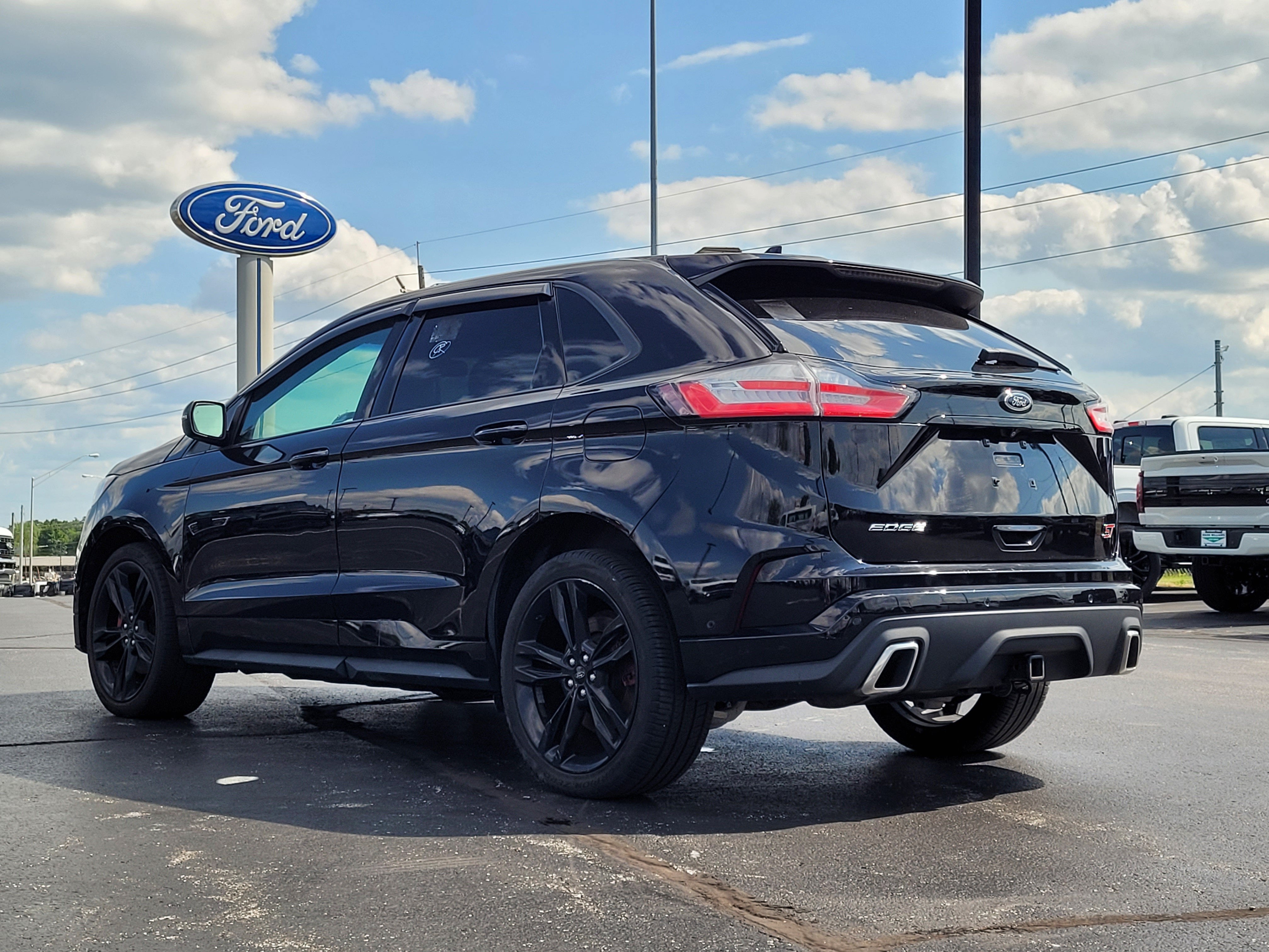 2020 Ford Edge ST