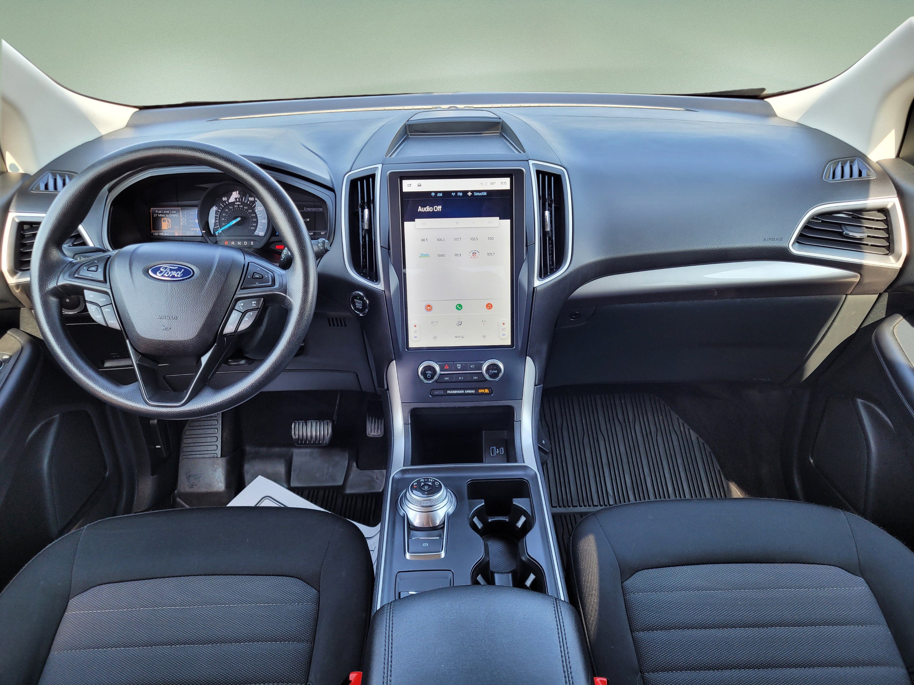 2023 Ford Edge SE
