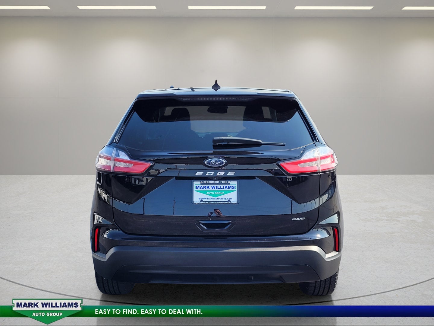 2023 Ford Edge SE