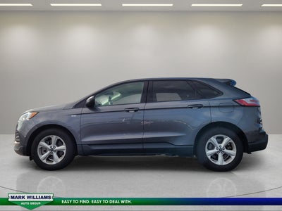 2022 Ford Edge SE