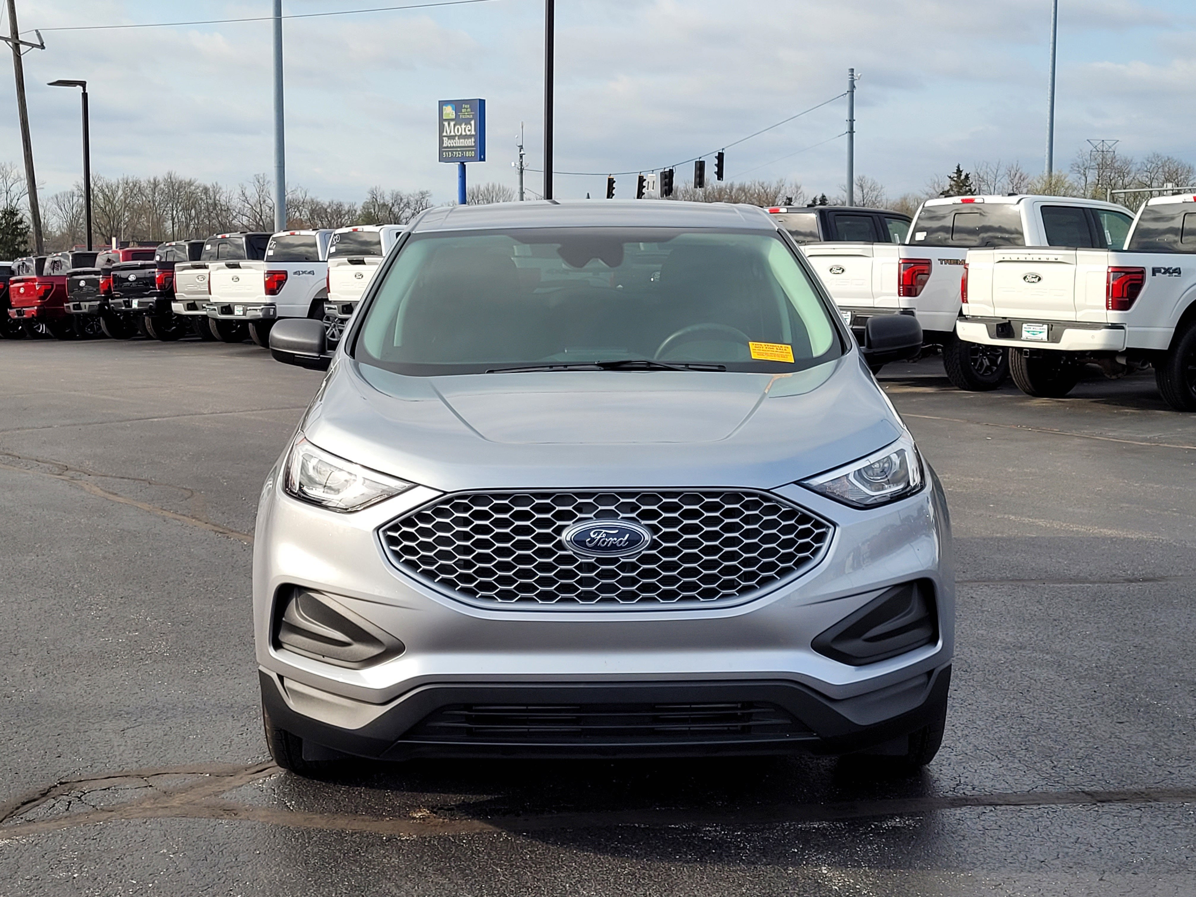 2024 Ford Edge SE