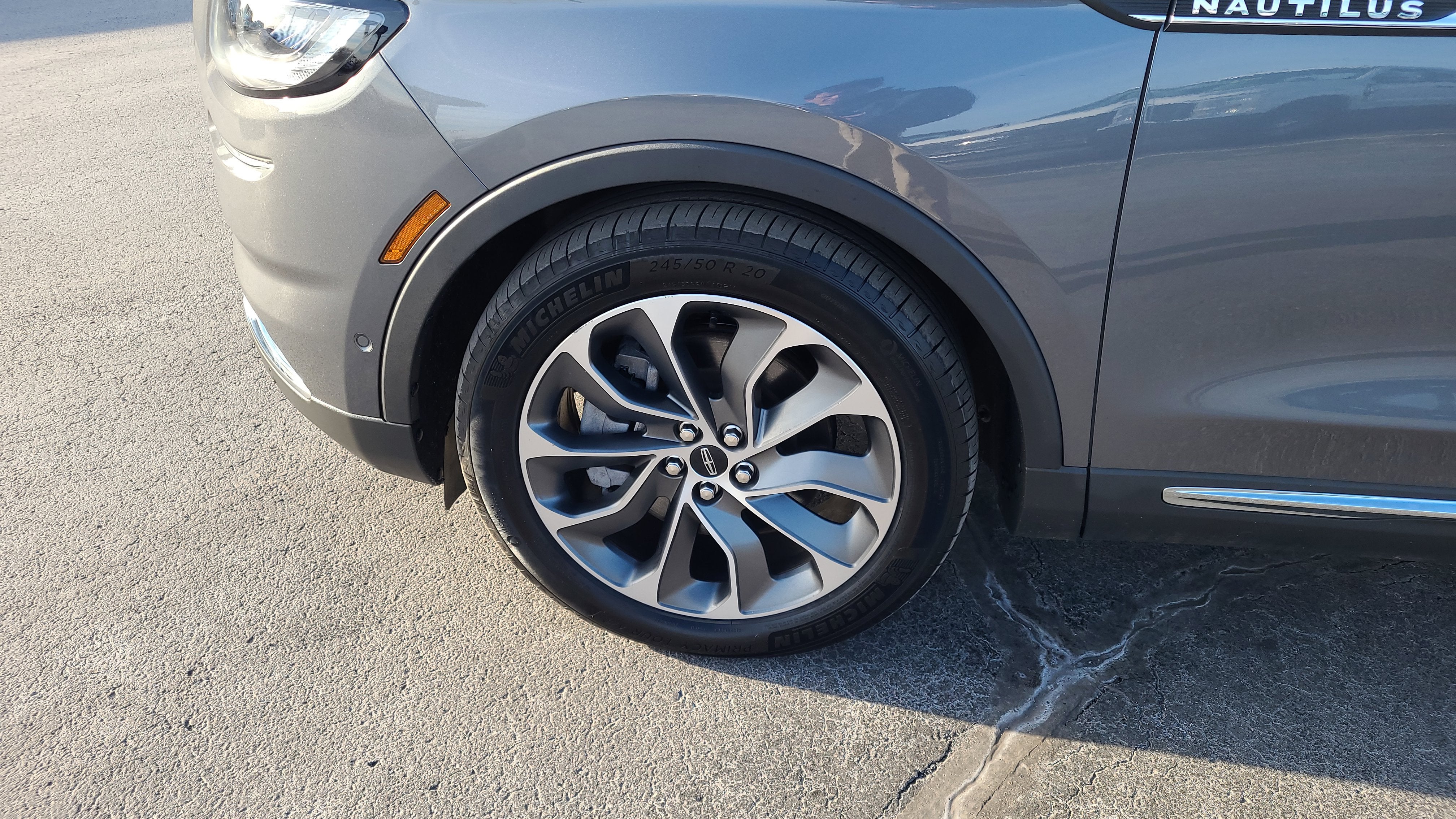 2022 Lincoln Nautilus Reserve