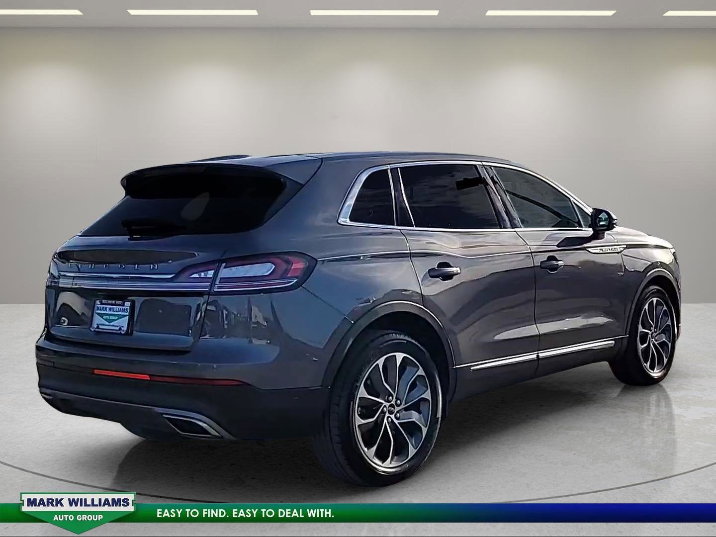 2022 Lincoln Nautilus Reserve