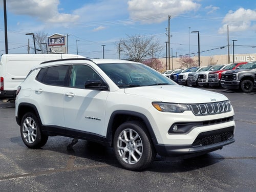 2022 Jeep Compass Latitude Lux