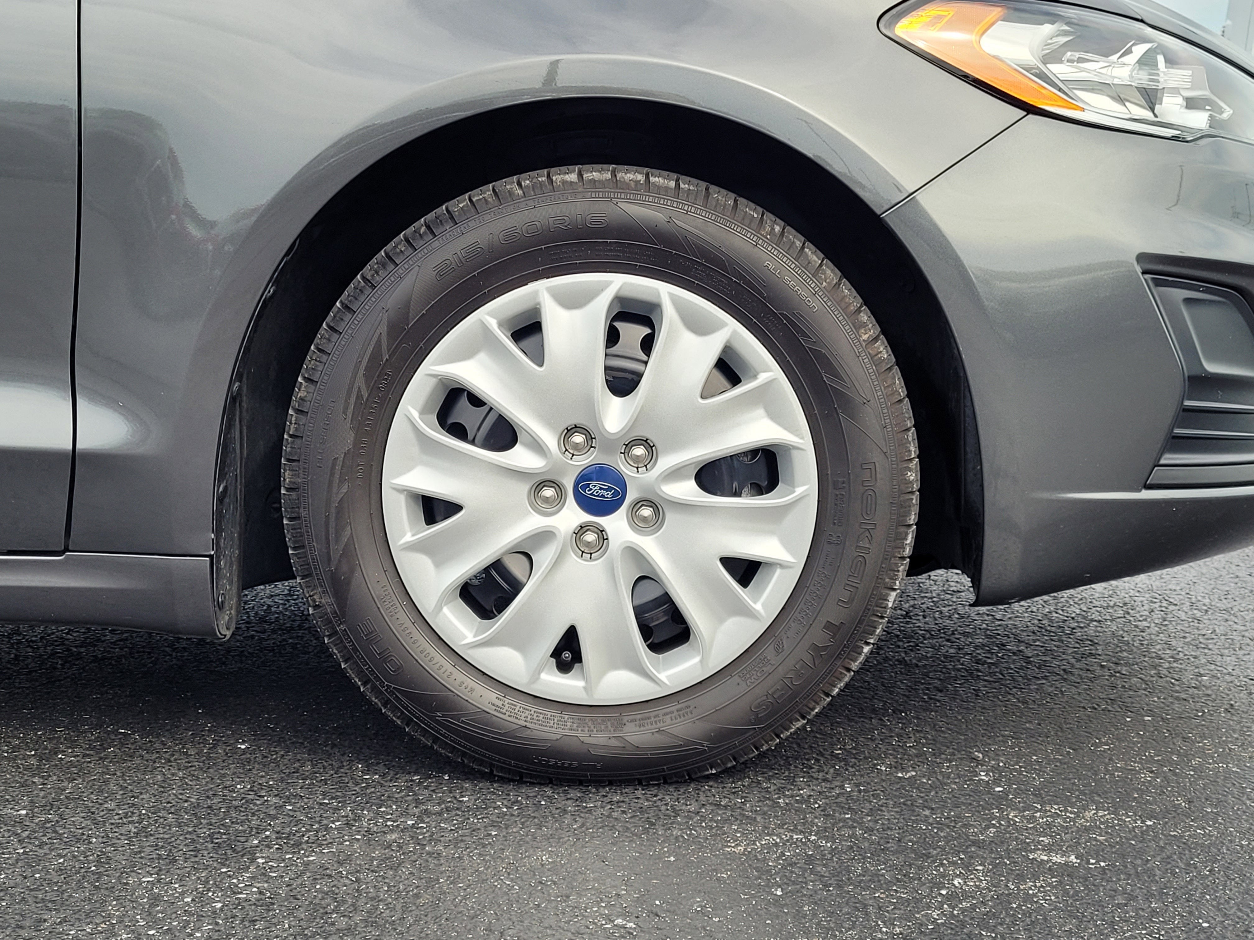 2019 Ford Fusion S