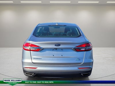 2020 Ford Fusion SE