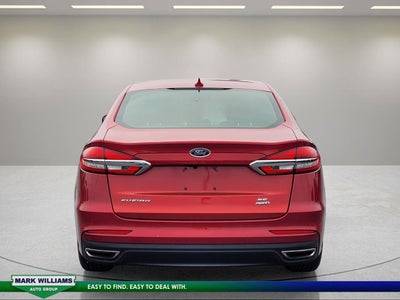 2020 Ford Fusion SE