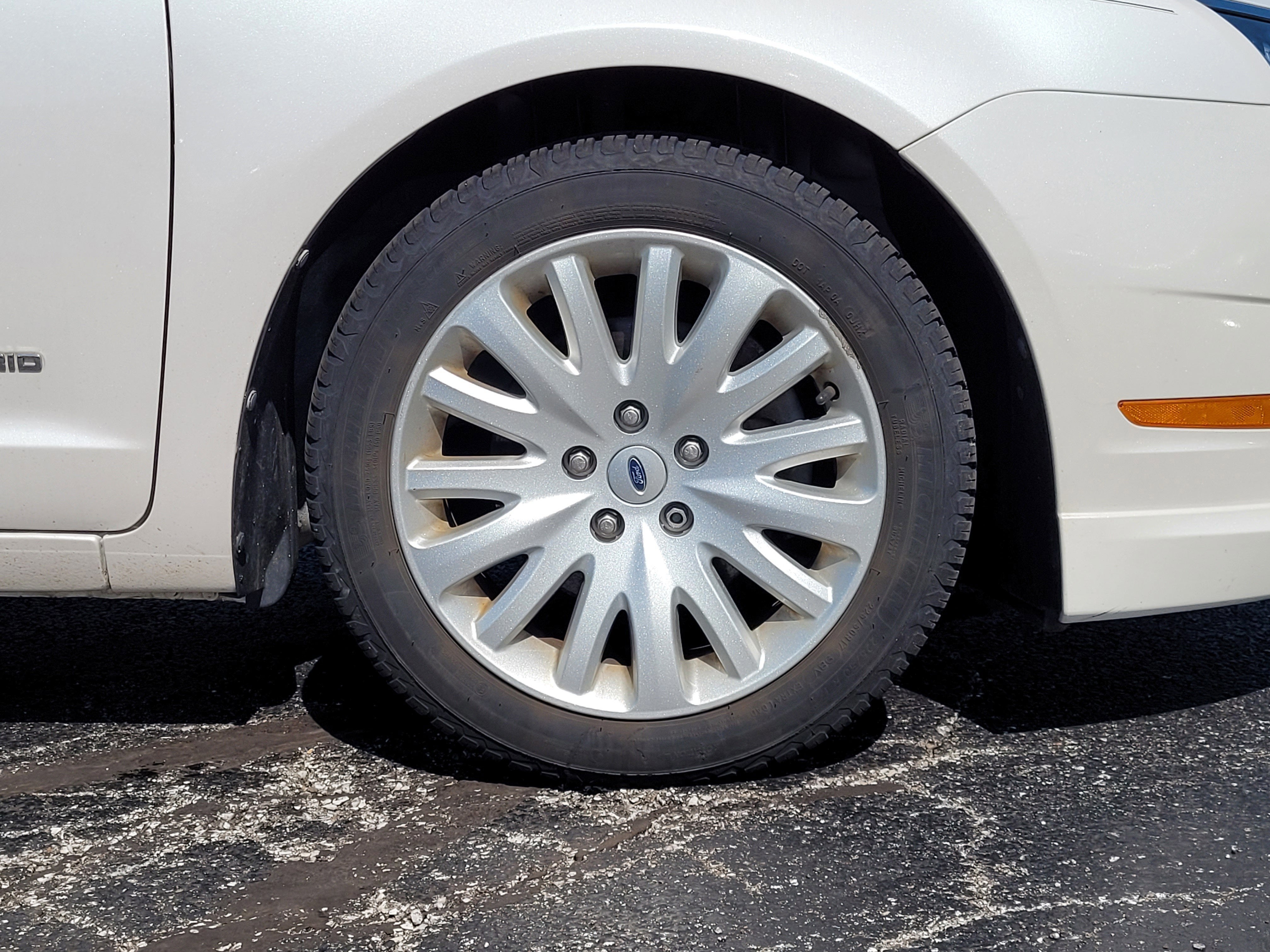 2011 Ford Fusion Hybrid Base