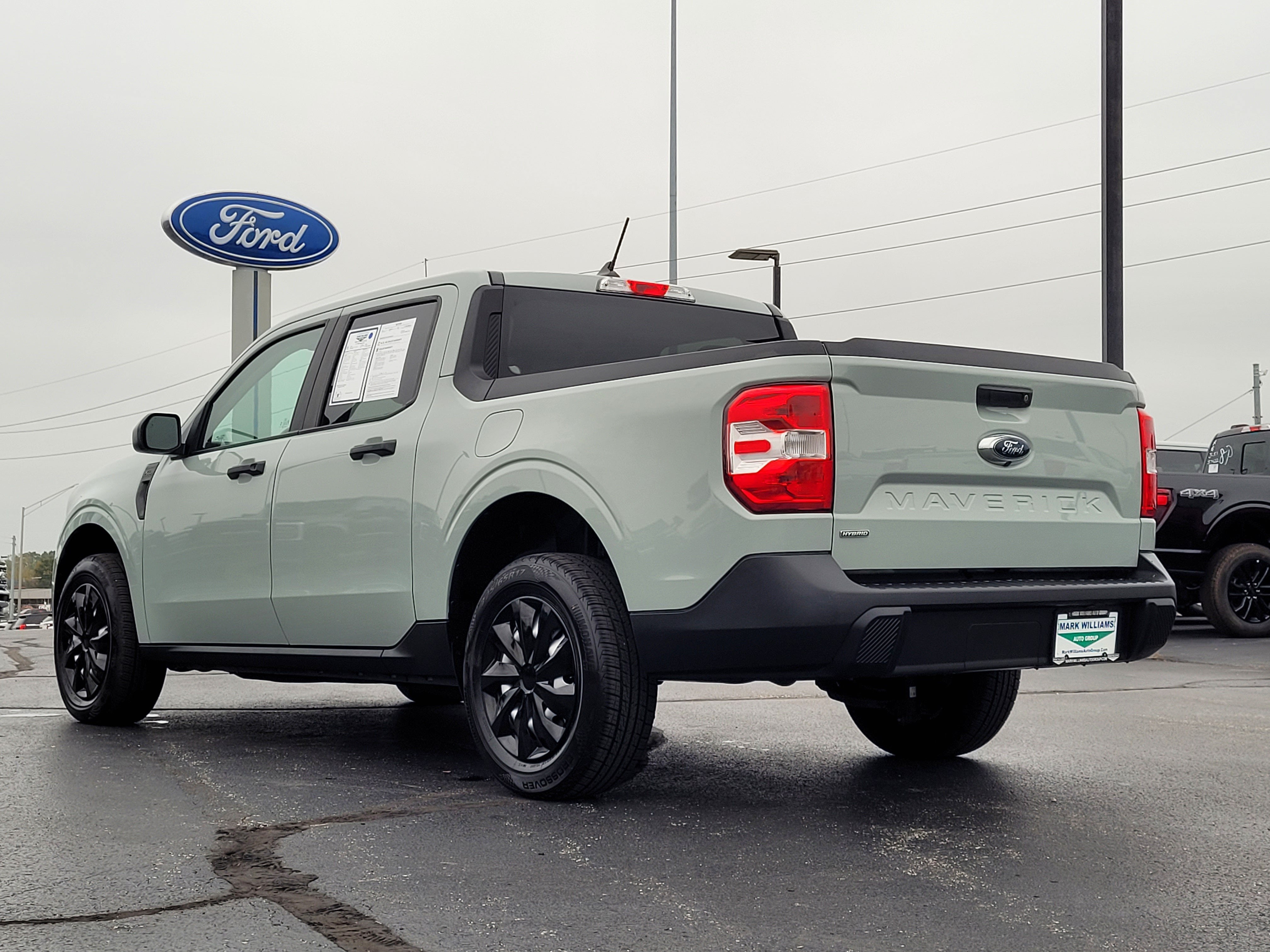 2024 Ford Maverick XL