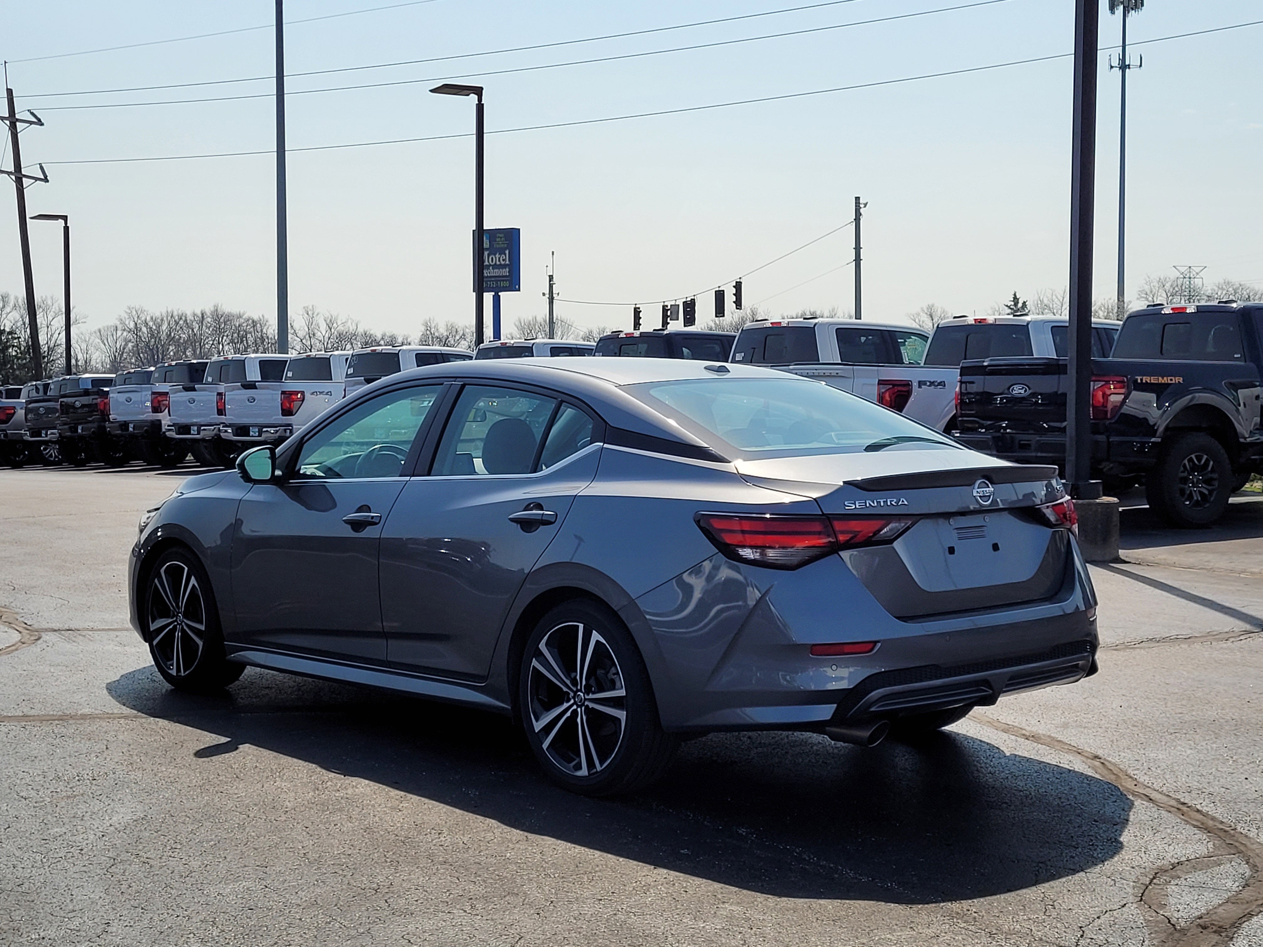 2022 Nissan Sentra SR