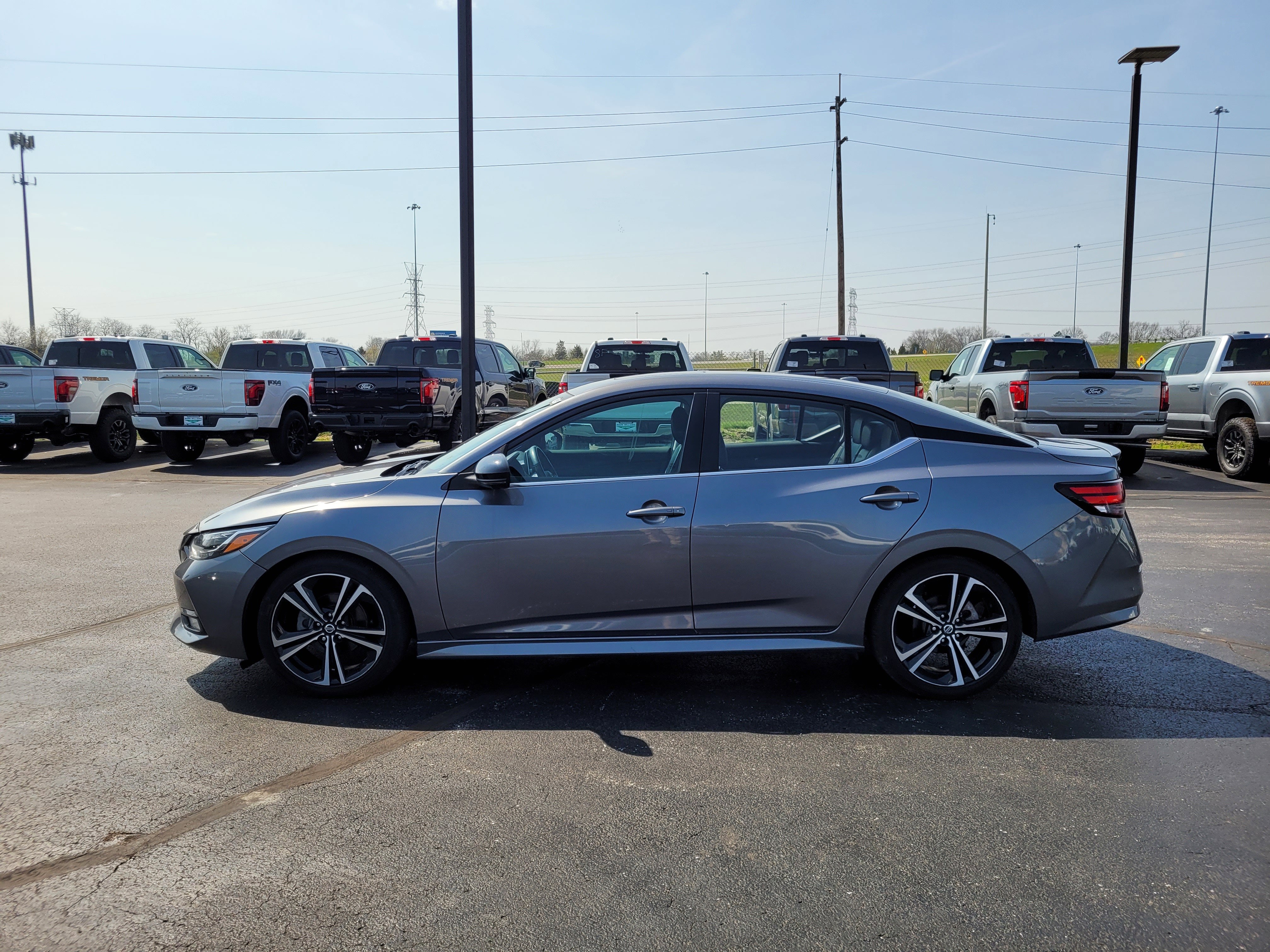 2022 Nissan Sentra SR