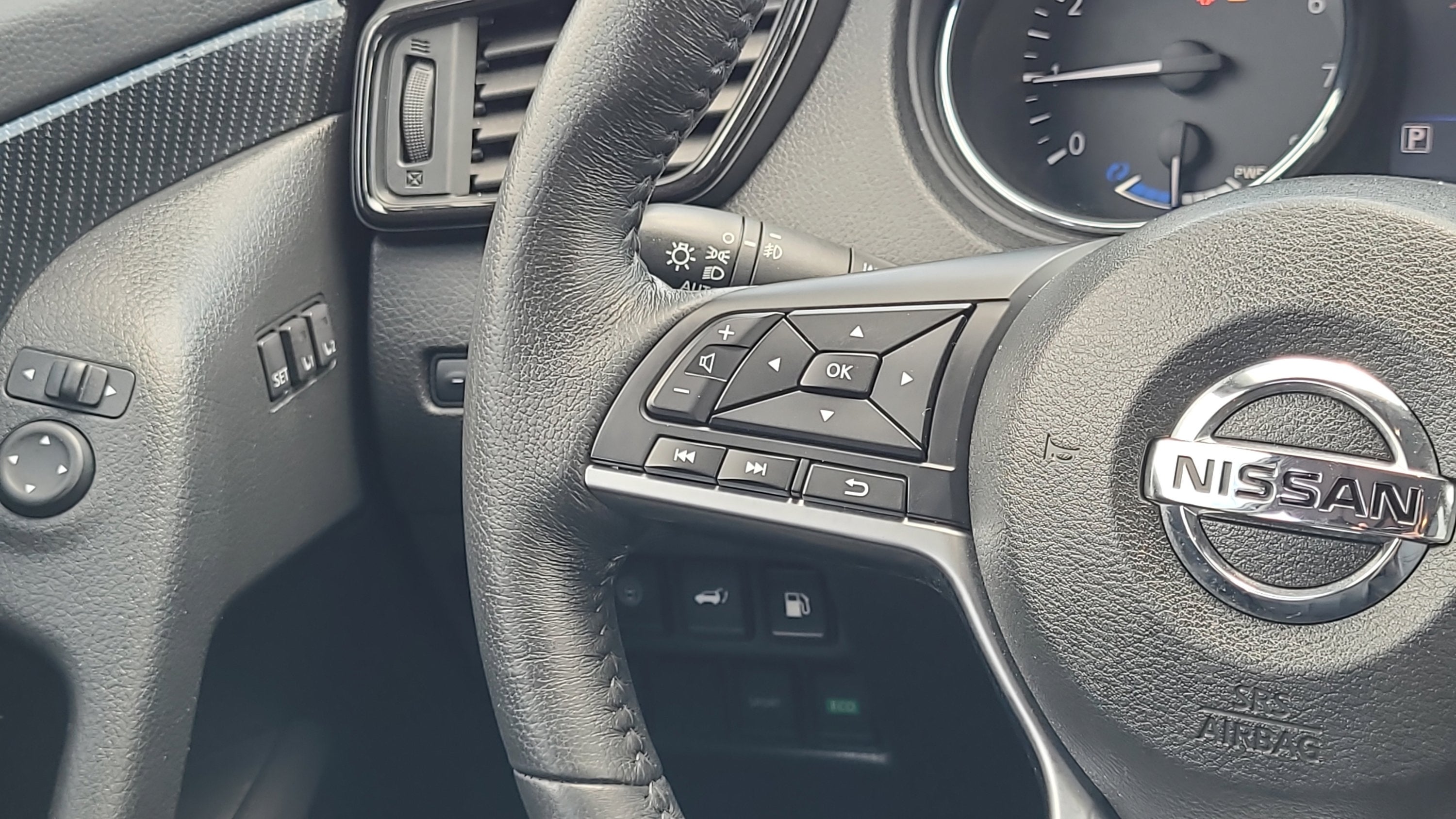 2018 Nissan Rogue Hybrid SL