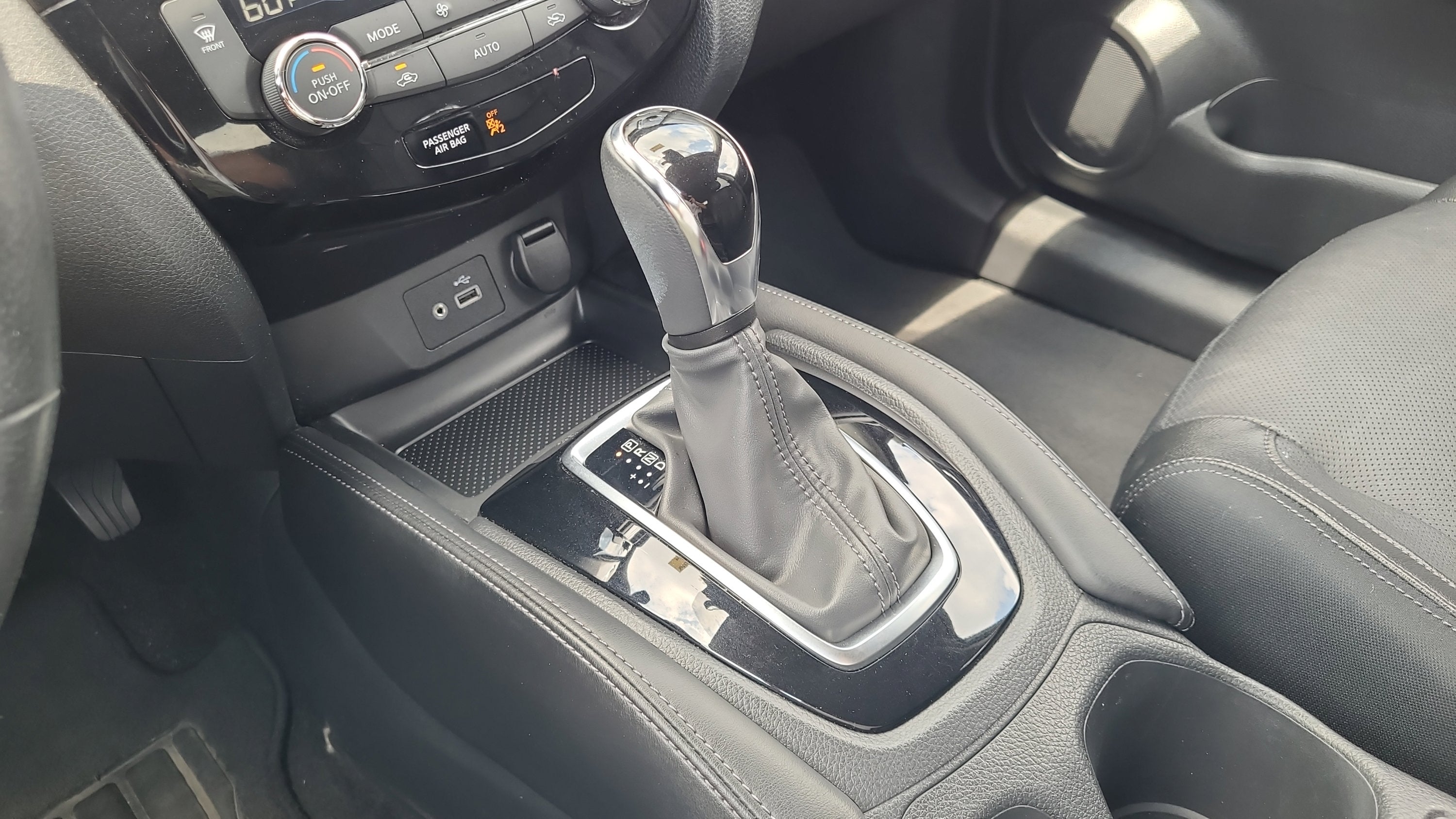 2018 Nissan Rogue Hybrid SL