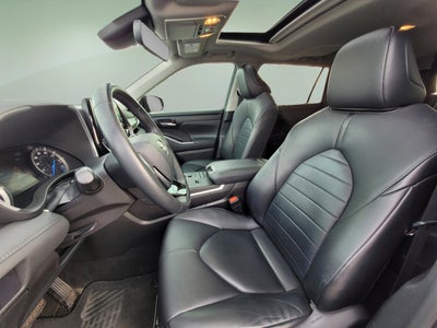 2021 Toyota Highlander Hybrid XLE