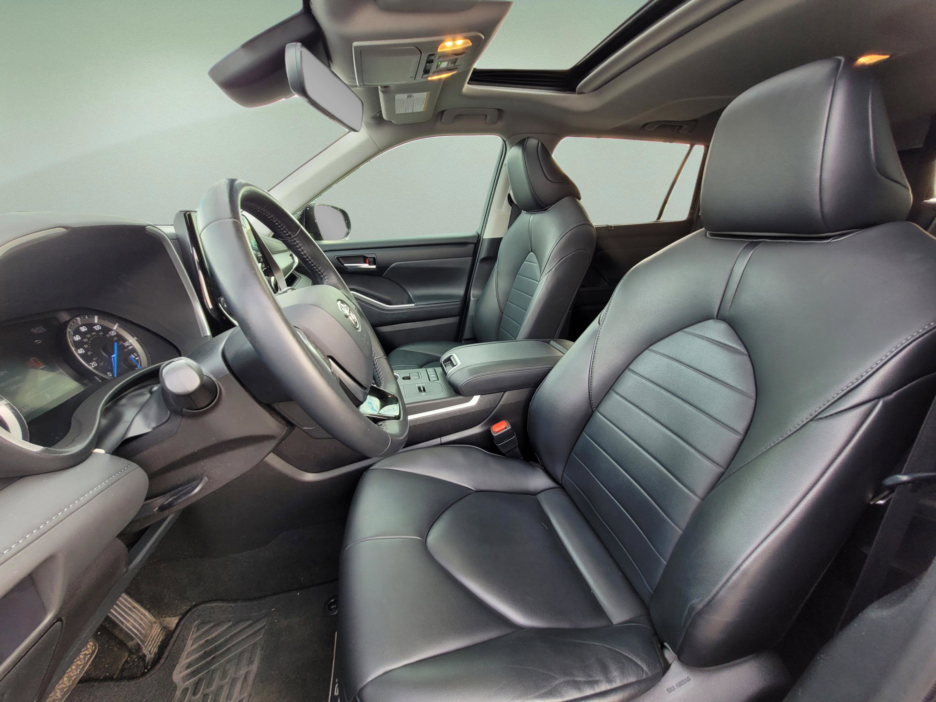2021 Toyota Highlander Hybrid XLE