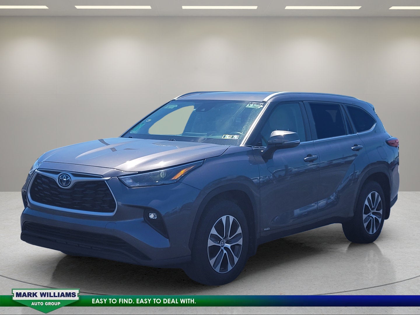 2023 Toyota Highlander Hybrid XLE